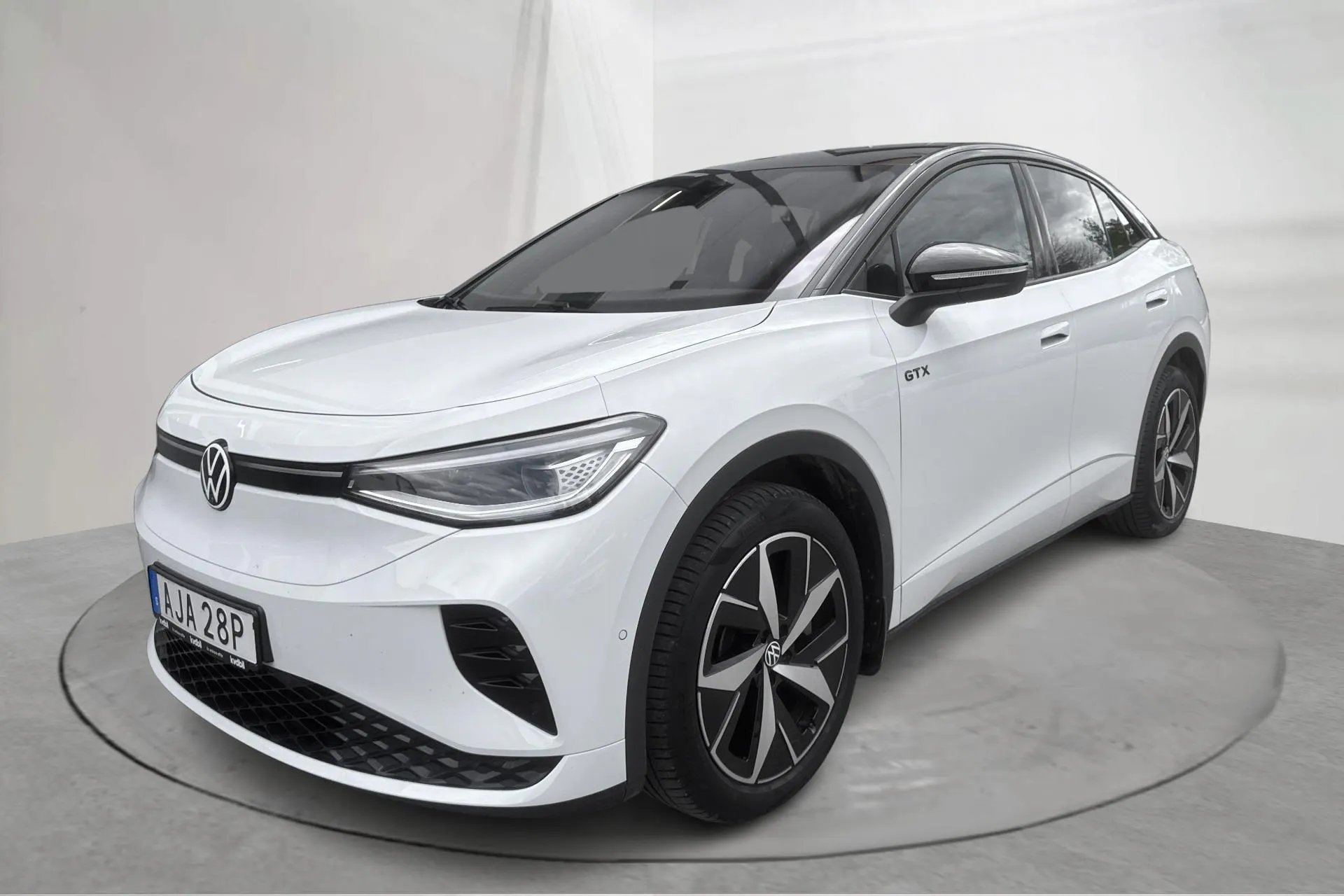 Presentationsfoto 1 av 20: VW ID.5 GTX 4-Motion 77kWh (299hk) - 6 922 mil - Automat - vit - 2023