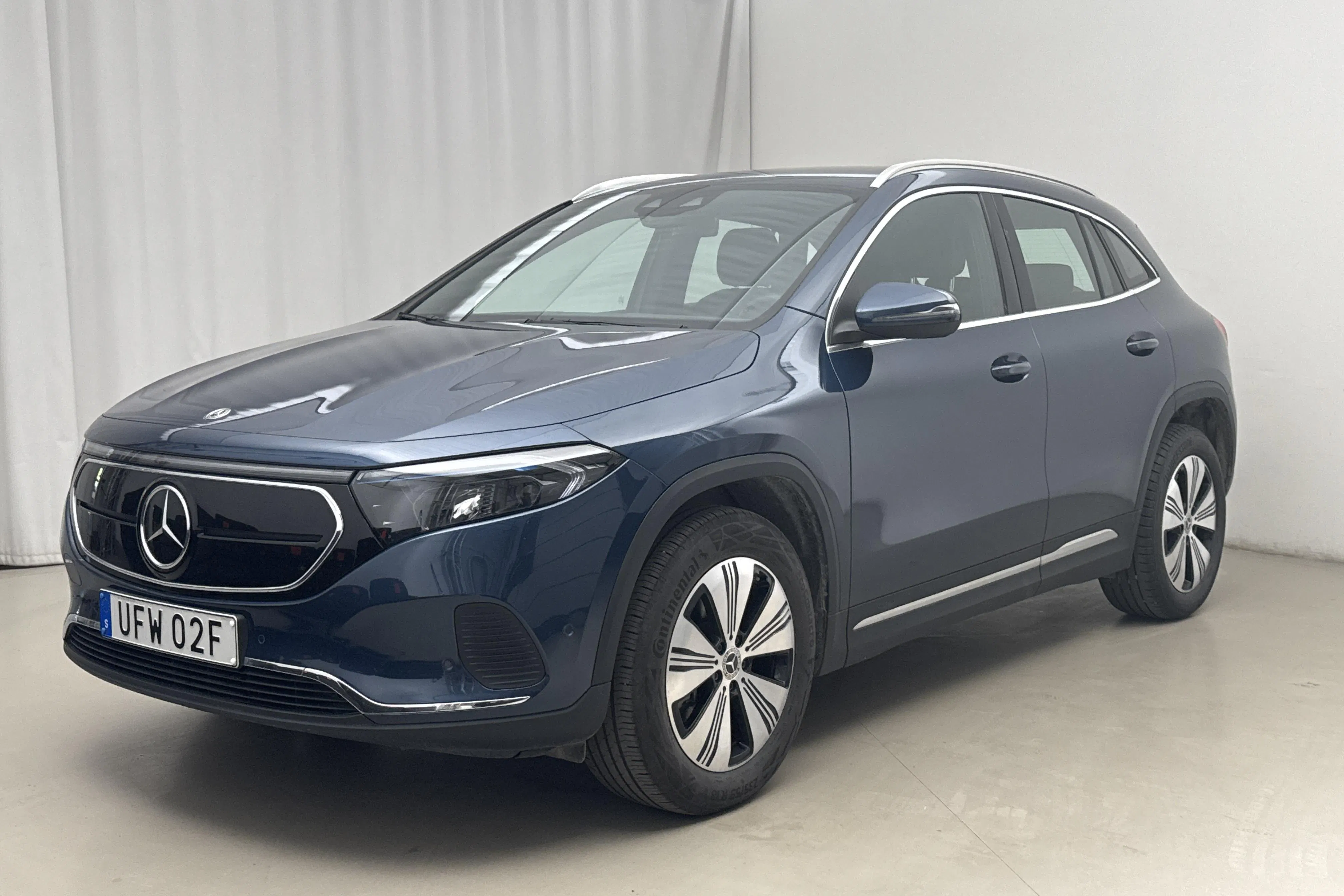 Presentationsfoto 1 av 22: Mercedes EQA 250 H243 (190hk) - 2 223 mil - Automat - blå - 2023