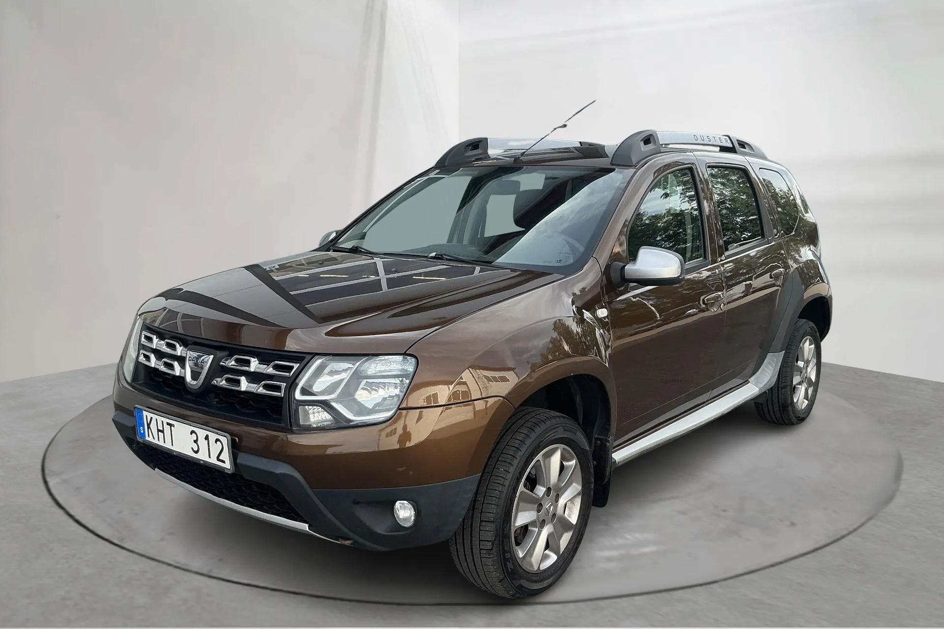 Presentation photo 1 of 14: Dacia Duster 1.5 dCi 4x4 (109hk) - 175 860 km - Manual - brown - 2014