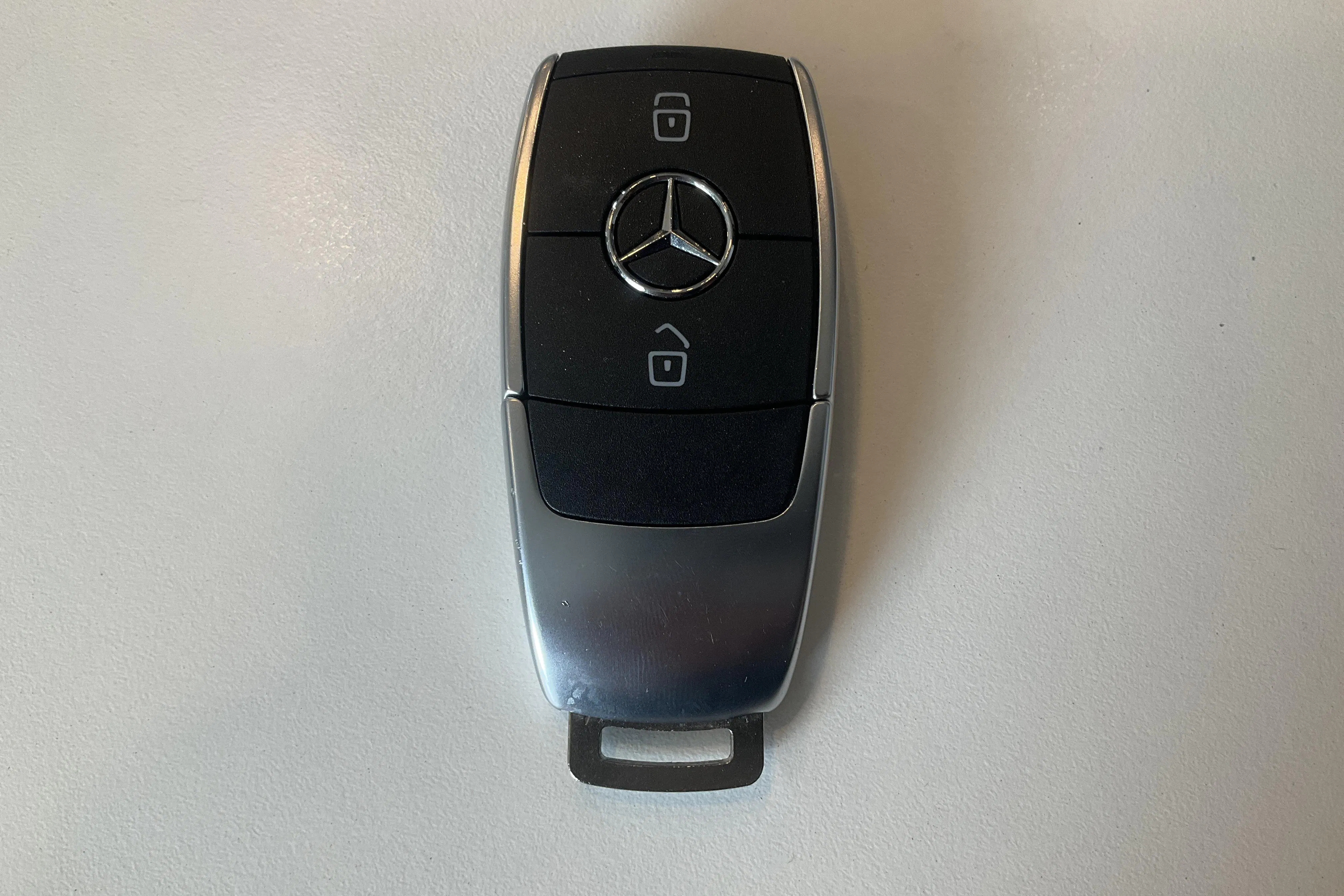 Presentation photo 29 of 29: Mercedes G 580 W465 (587hk) - 750 km - Automatic - blue - 2025