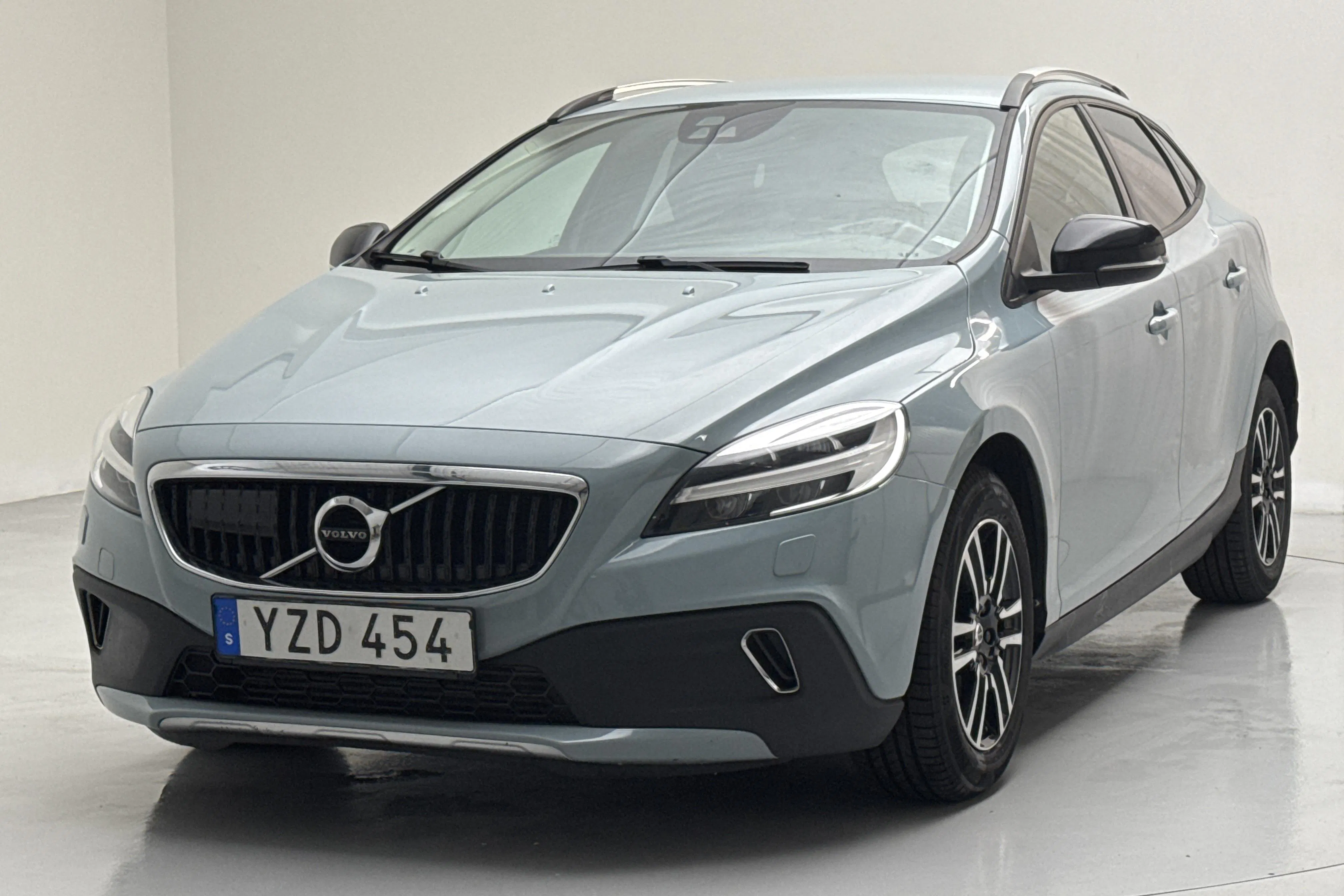 Volvo V40 T4 Cross Country AWD (190hk)