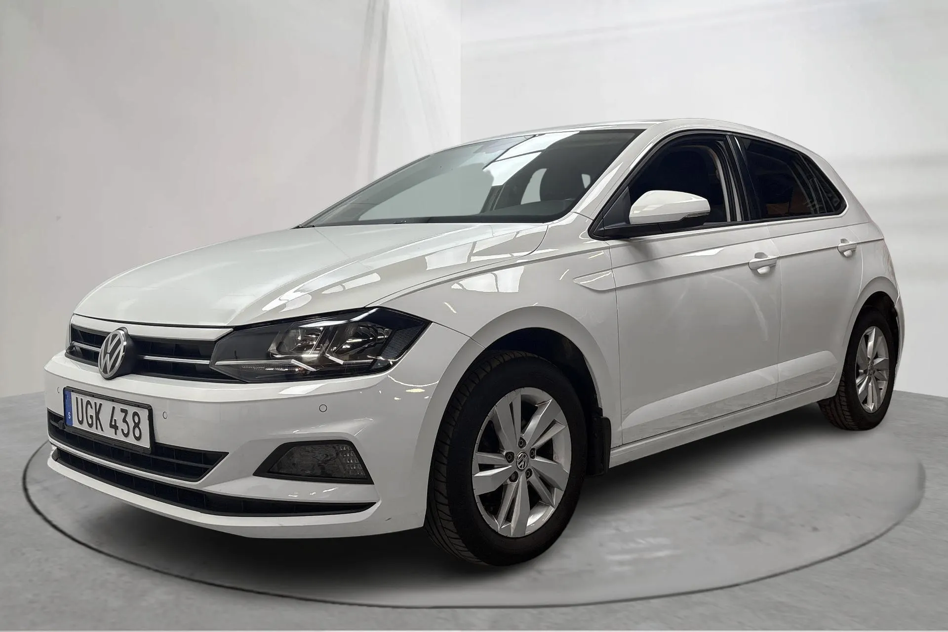 Presentation photo 1 of 13: VW Polo 1.0 TGI 5dr (90hk) - 138 560 km - Manual - white - 2018