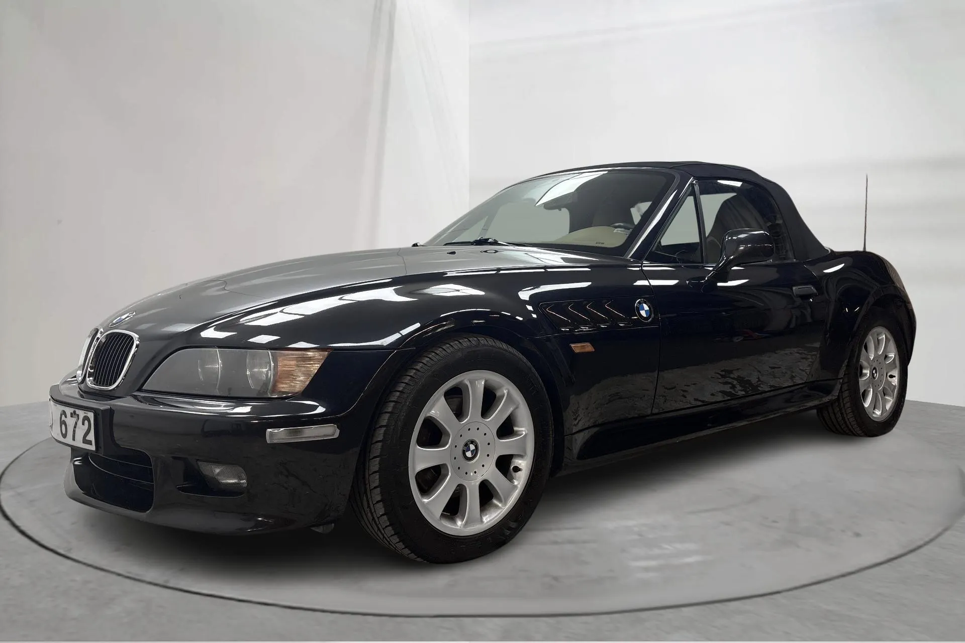 Presentation photo 1 of 11: BMW Z3 2.8 Cabriolet (193hk) - 162 340 km - Manual - black - 2000