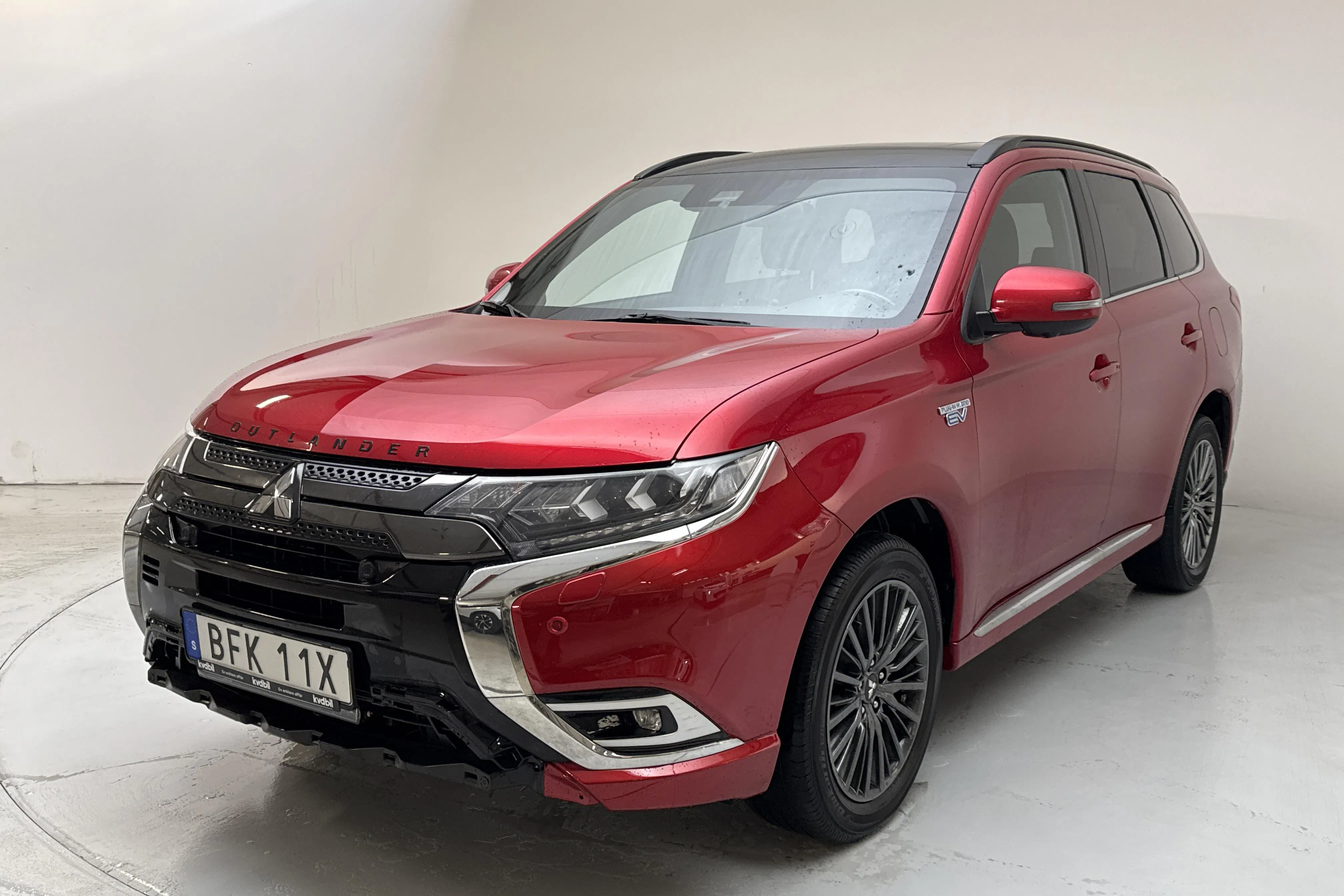 Mitsubishi Outlander 2.4 Plug-in Hybrid 4WD (136hk)