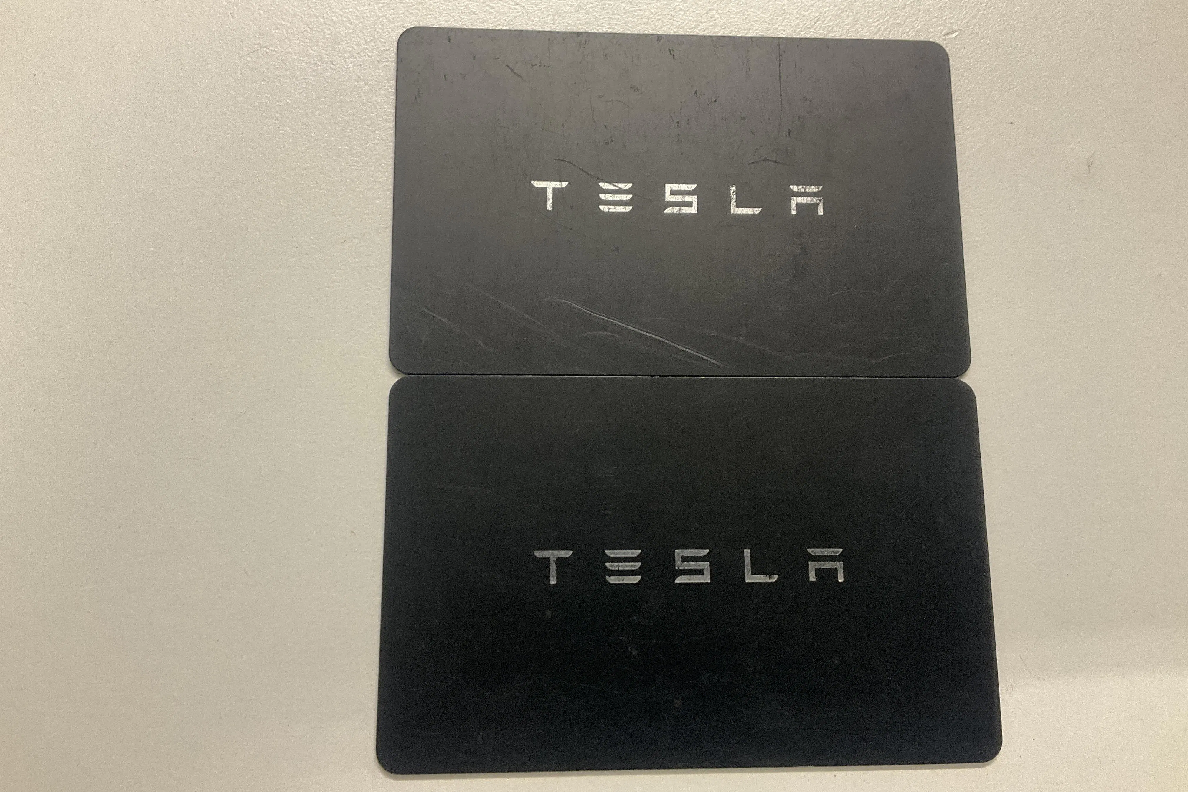 Presentation photo 24 of 24: Tesla Model Y Long Range Dual Motor AWD - 100 000 km - Automatic - black - 2023