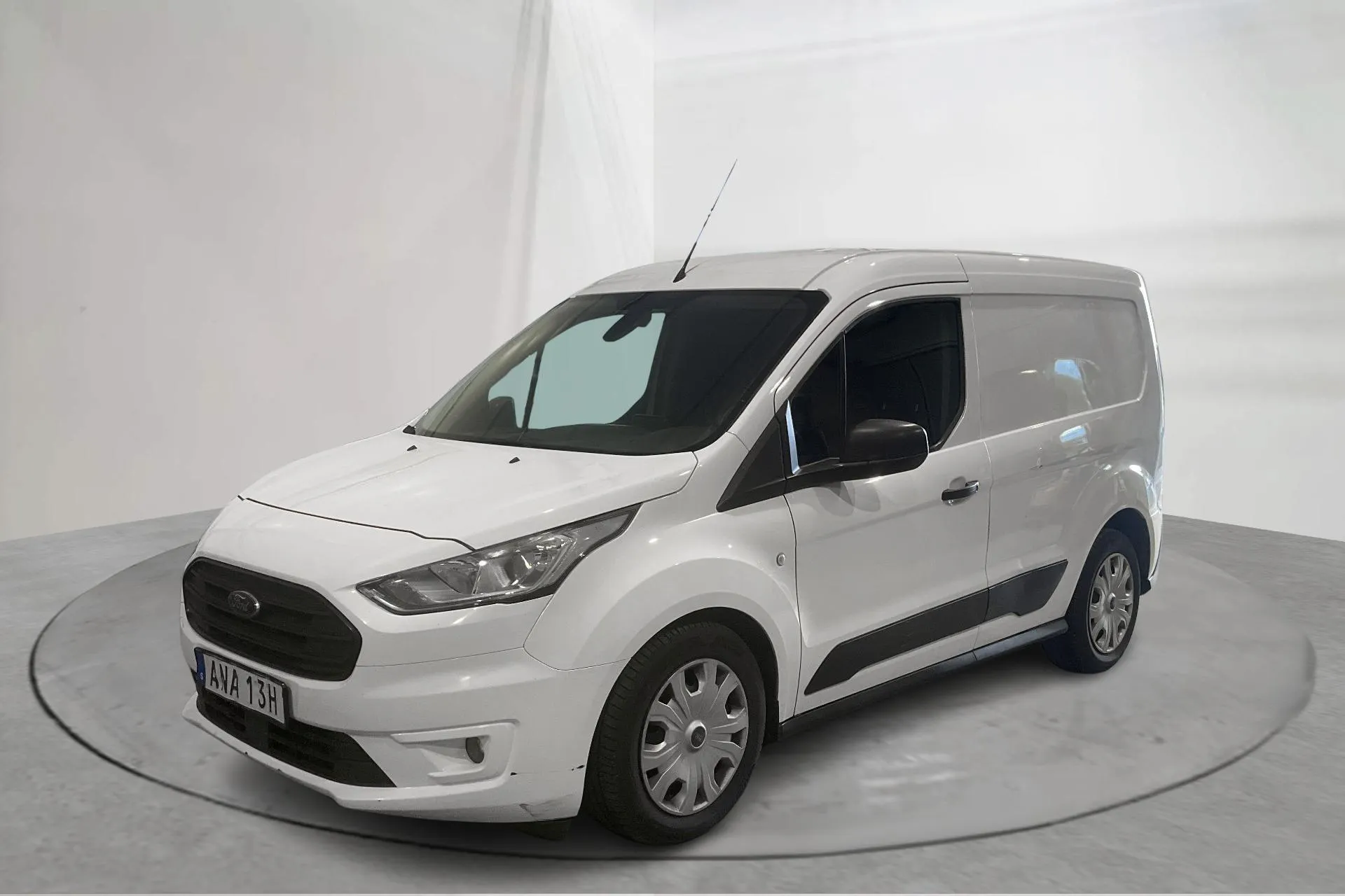 Presentationsfoto 1 av 14: Ford Transit Connect 1.5 TDCi (120hk) - 11 631 mil - Automat - vit - 2019