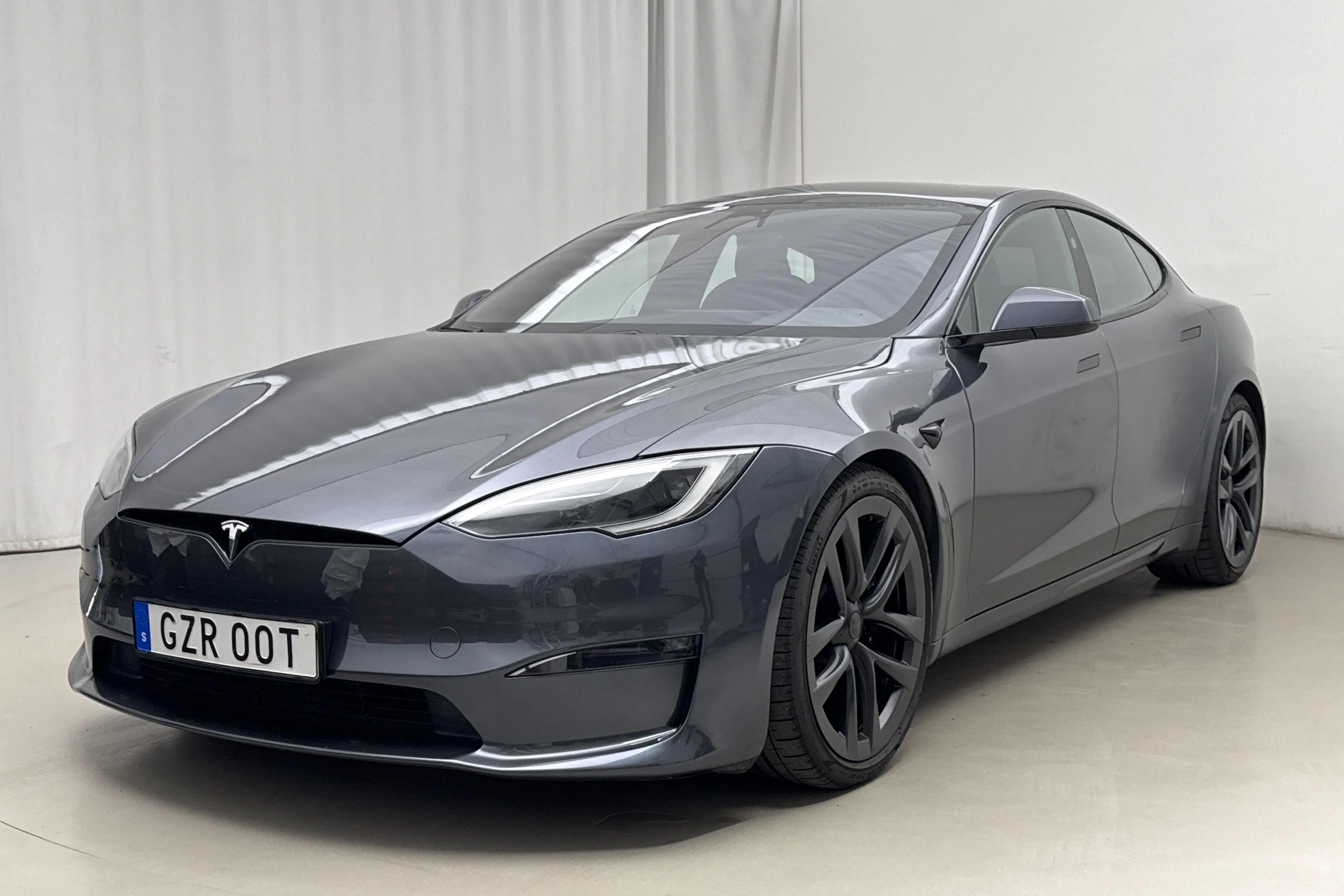 Tesla Model S Dual Motor Long Range AWD