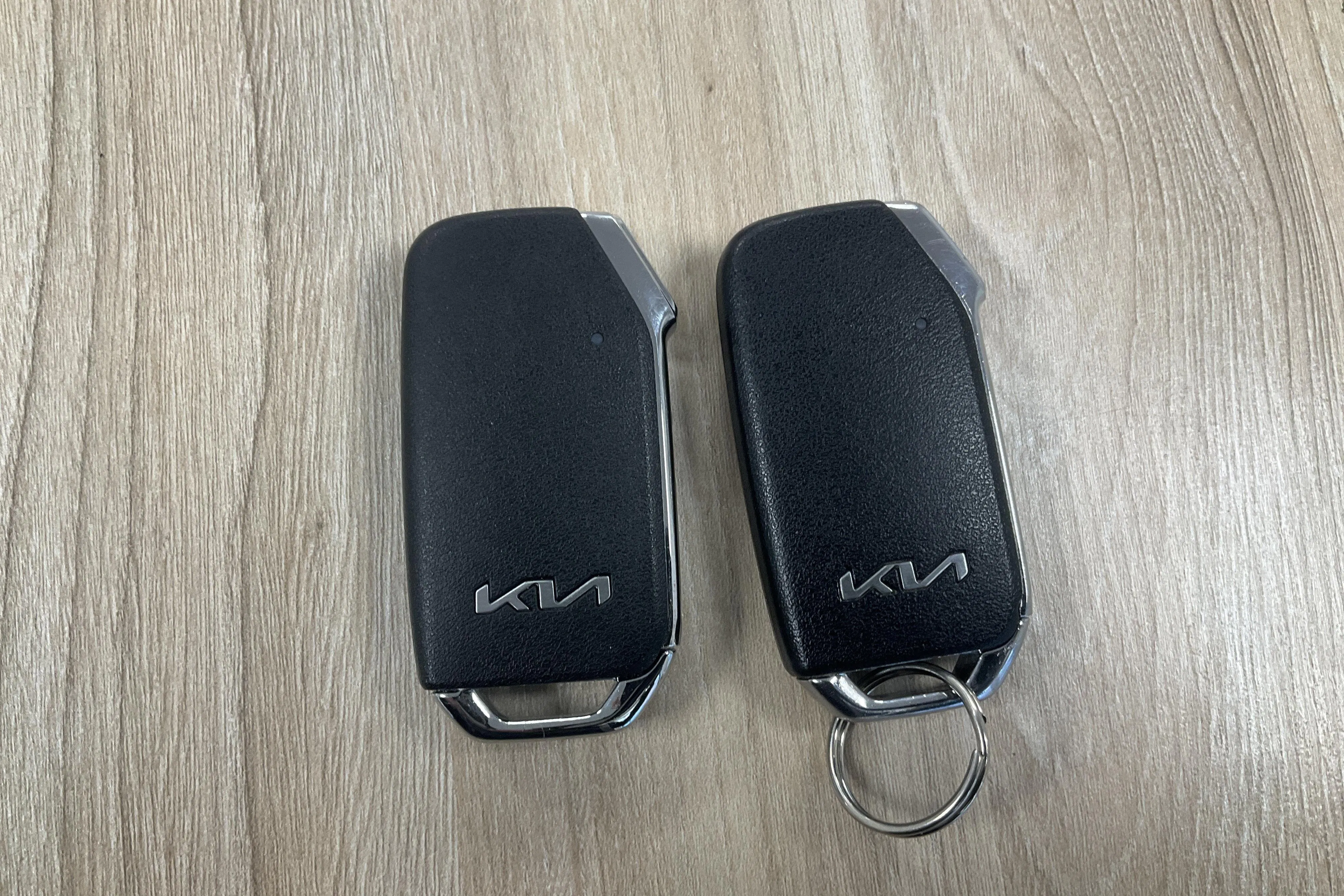 Presentation photo 20 of 20: KIA Ceed 1.6 Plug-in Hybrid SW (141hk) - 37 880 km - Automatic - blue - 2023