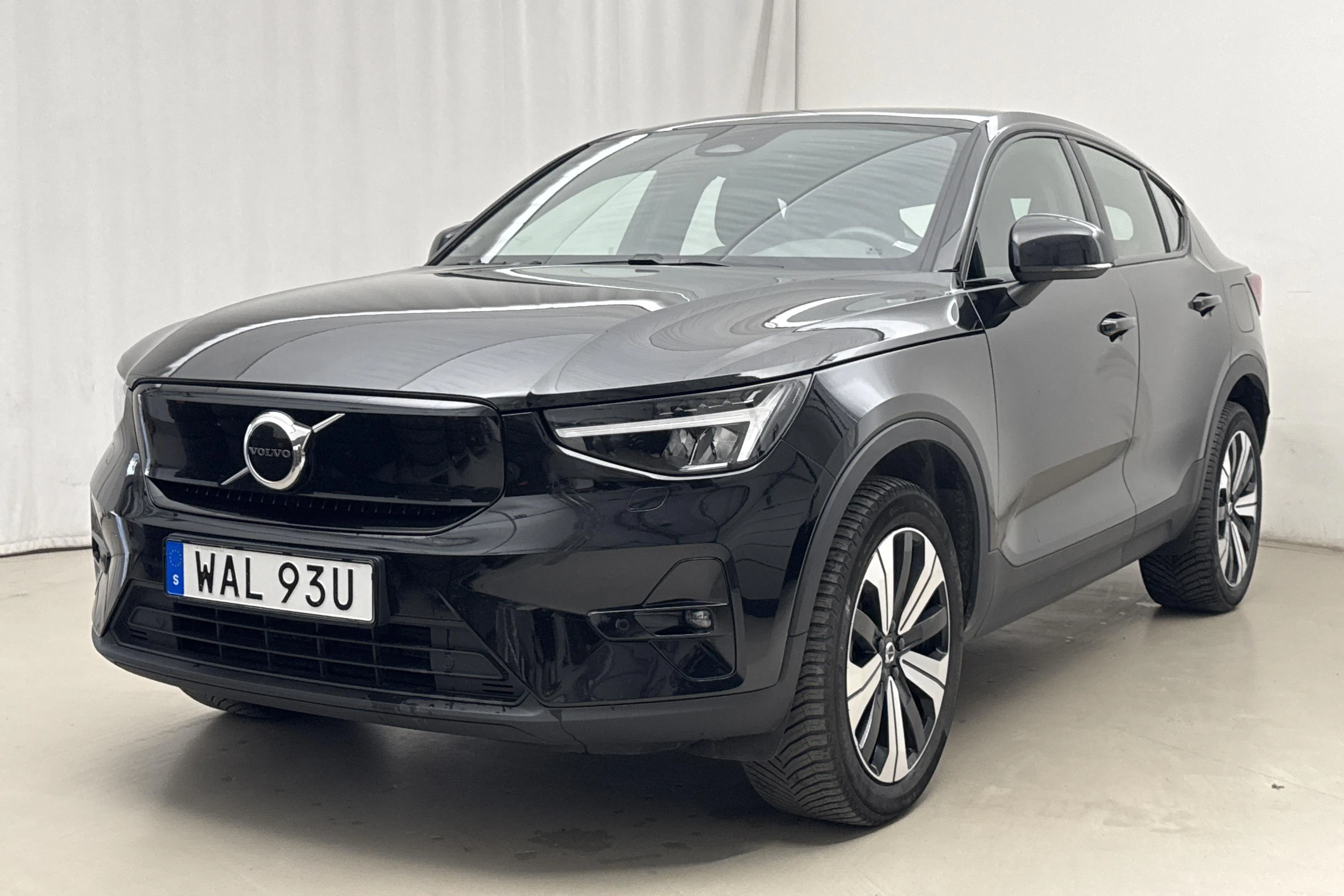 Presentation photo 1 of 24: Volvo C40 Recharge (231hk) - 52 750 km - Automatic - black - 2023