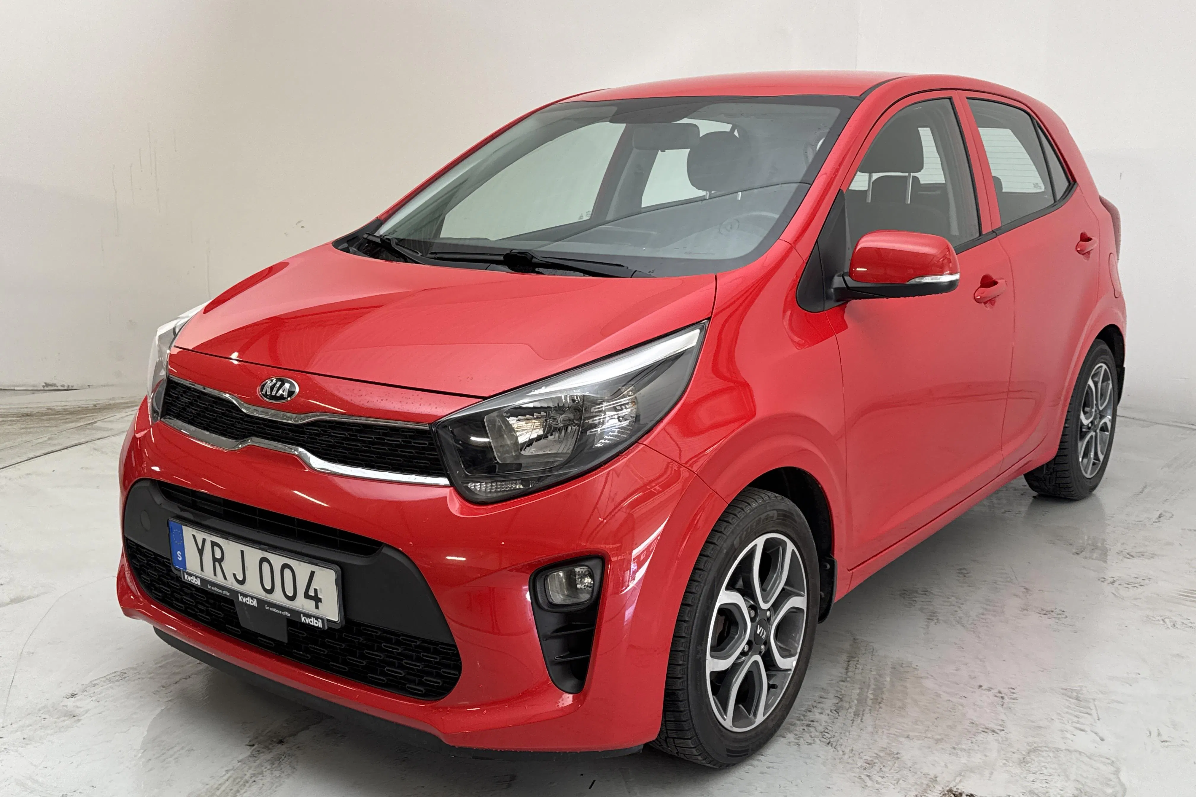 Presentationsfoto 1 av 12: KIA Picanto 1.0 5dr (67hk) - 2 854 mil - Manuell - röd - 2019