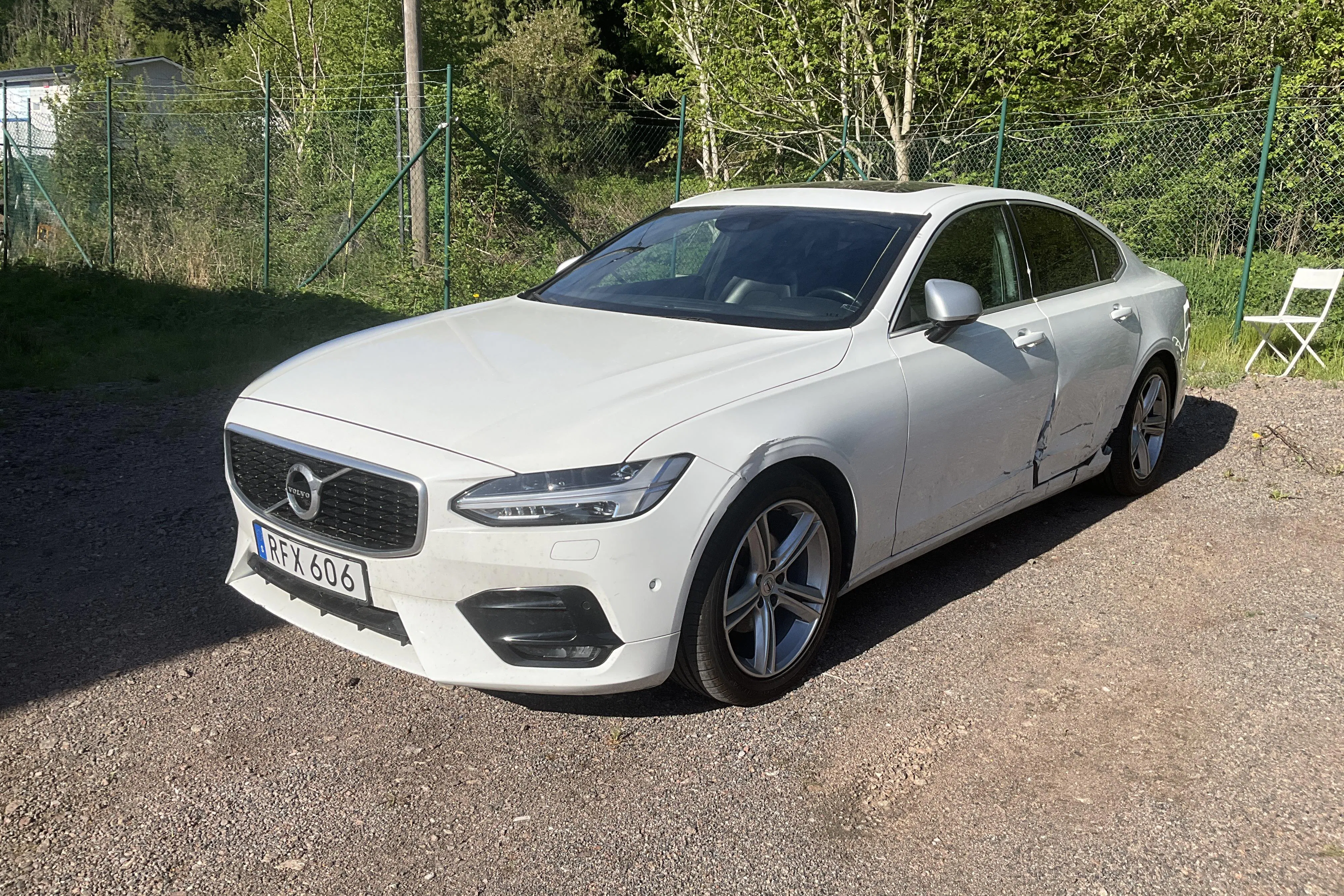 Presentationsfoto 1 av 16: Volvo S90 D4 AWD (190hk) - 18 278 mil - Automat - vit - 2018