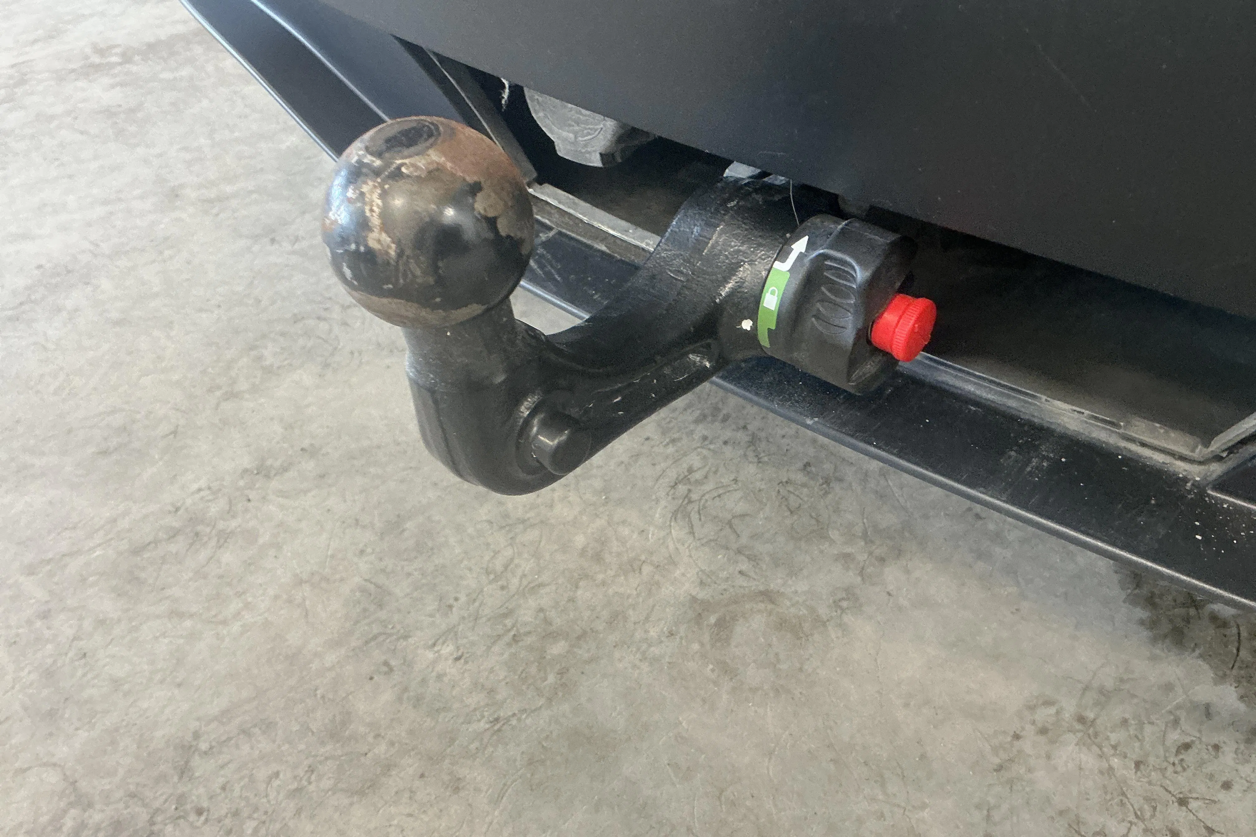 Presentationsfoto 18 av 18: Tesla Model Y Long Range Dual Motor AWD - 13 966 mil - Automat - grå - 2022