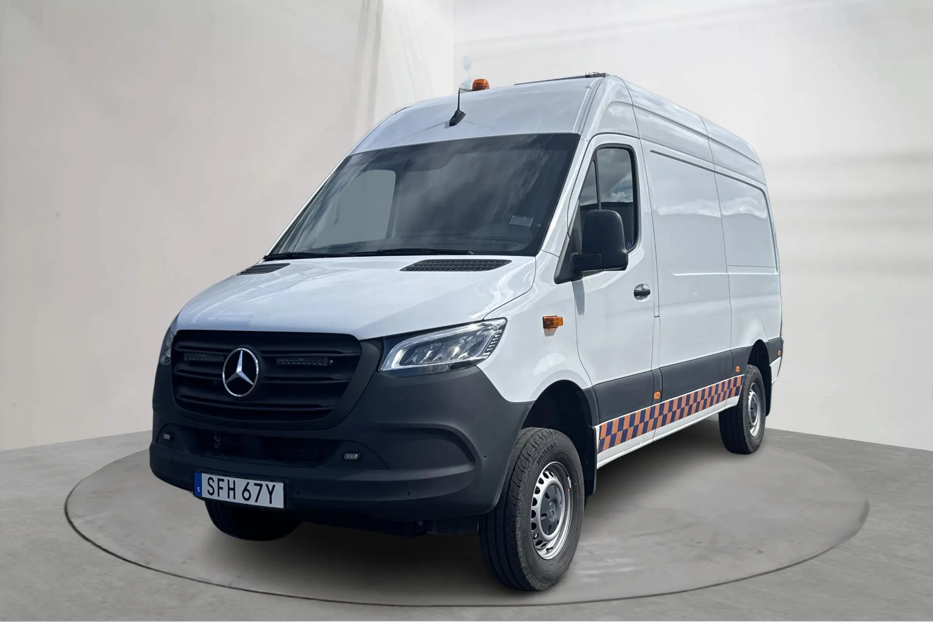 Mercedes Sprinter 319 CDI Skåp 4MATIC (190hk)