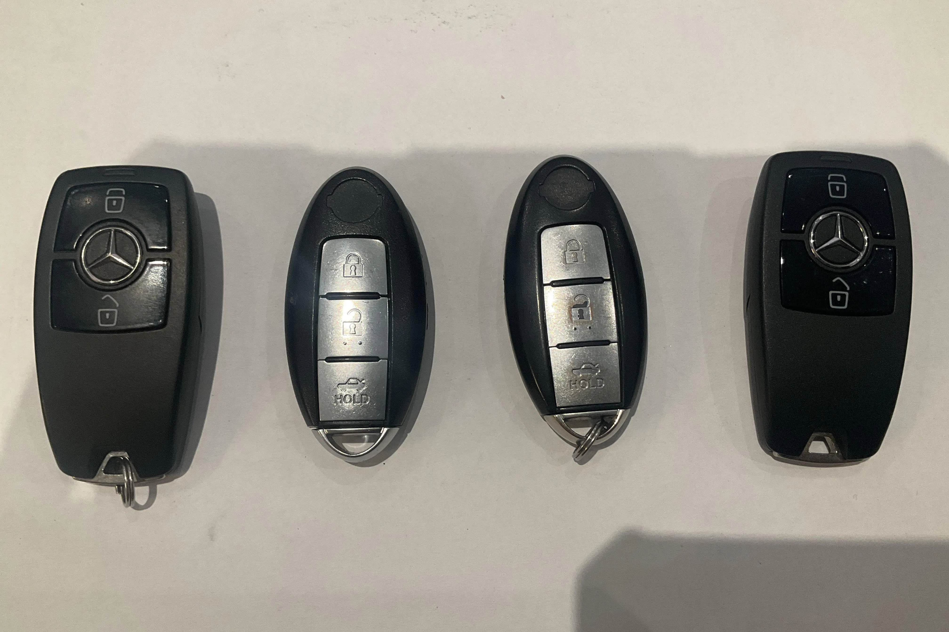 Presentationsfoto 16 av 16: Mercedes Sprinter 319 CDI Skåp 4MATIC (190hk) - 3 036 mil - Automat - vit - 2024