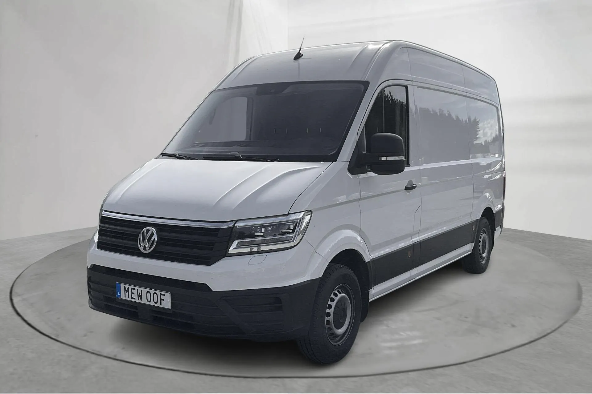 Presentation photo 1 of 16: VW Crafter 35 2.0 TDI Skåp (177hk) - 66 480 km - Automatic - white - 2023
