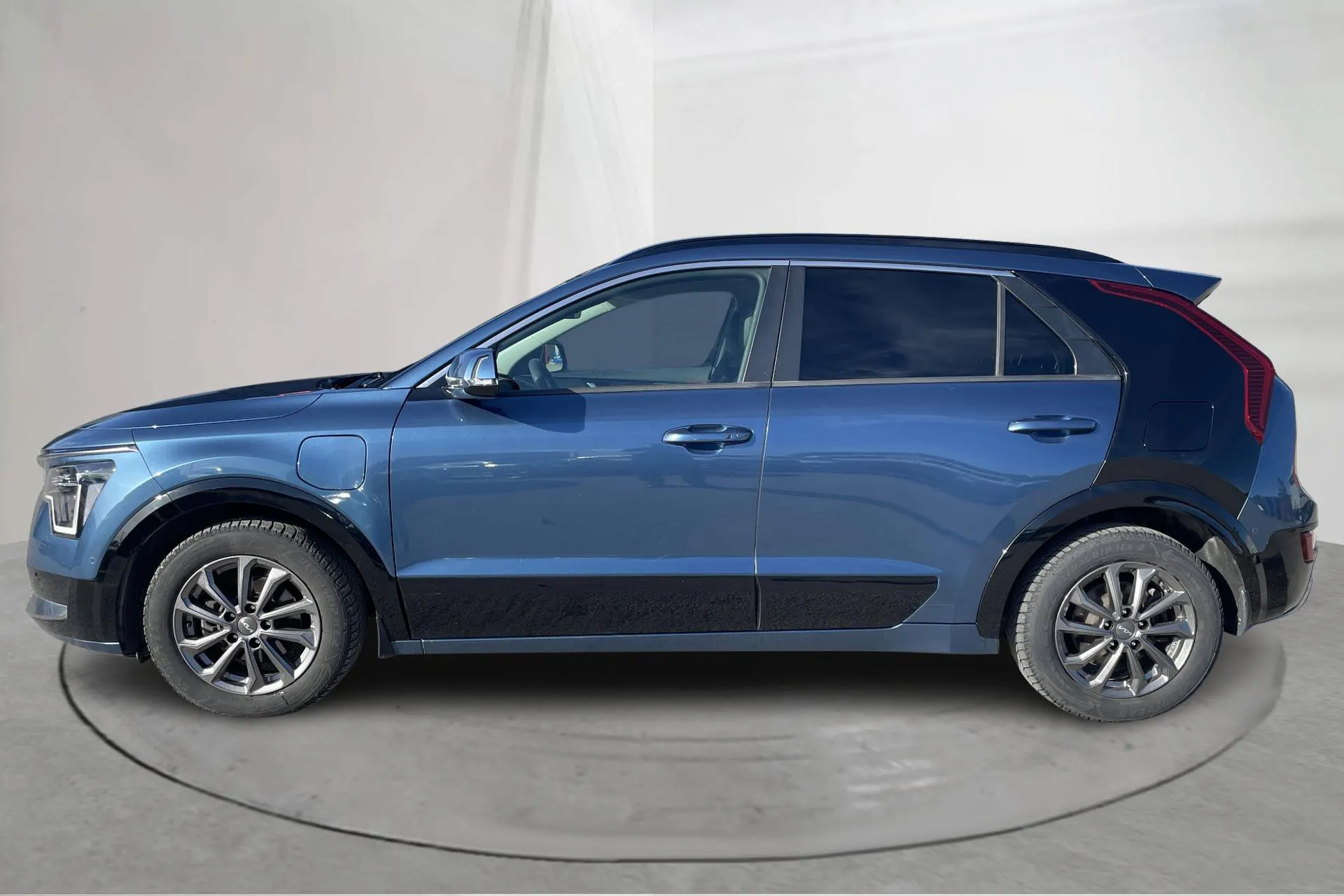 Presentation photo 2 of 23: KIA Niro Plug-in Hybrid (183hk) - 63 070 km - Automatic - blue - 2023