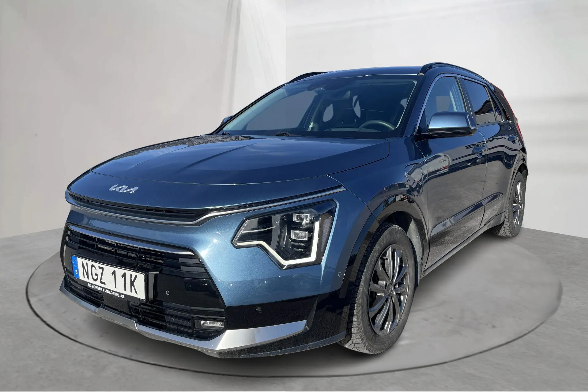 Presentation photo 1 of 23: KIA Niro Plug-in Hybrid (183hk) - 63 070 km - Automatic - blue - 2023
