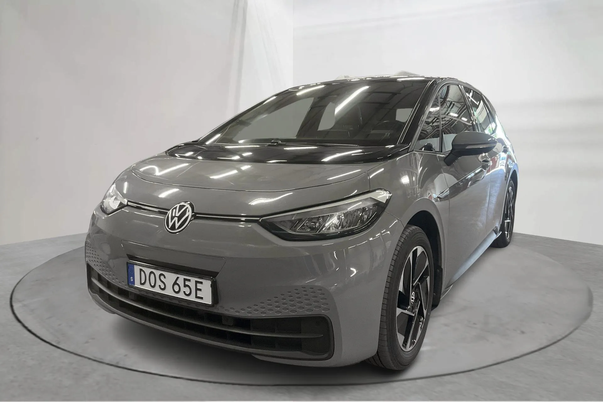 Presentation photo 1 of 18: VW ID.3 58kWh (204hk) - 82 180 km - Automatic - gray - 2021