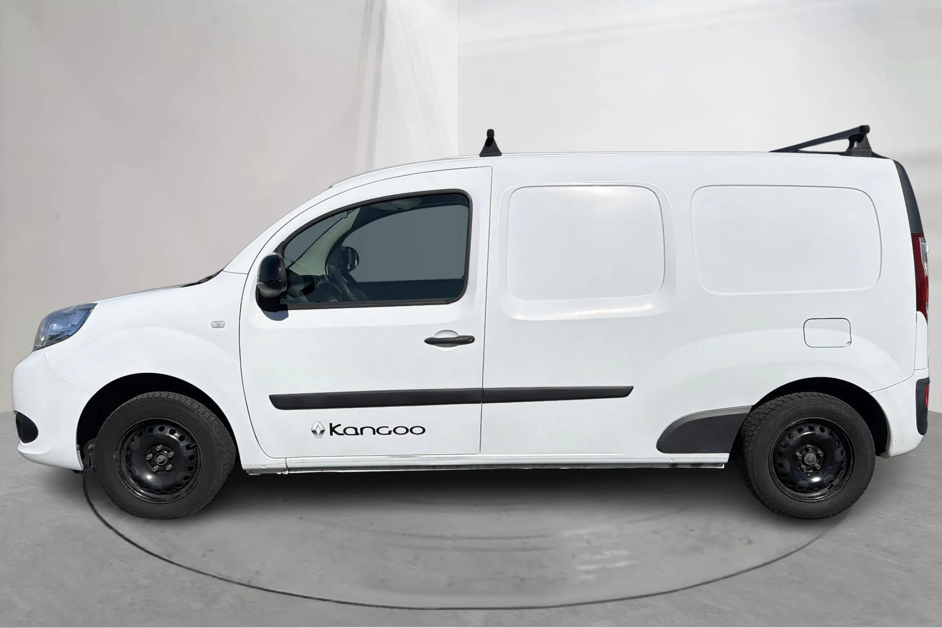 Presentationsfoto 2 av 16: Renault Kangoo 1.5 dCi Maxi skåp (90hk) - 14 745 mil - Manuell - vit - 2017