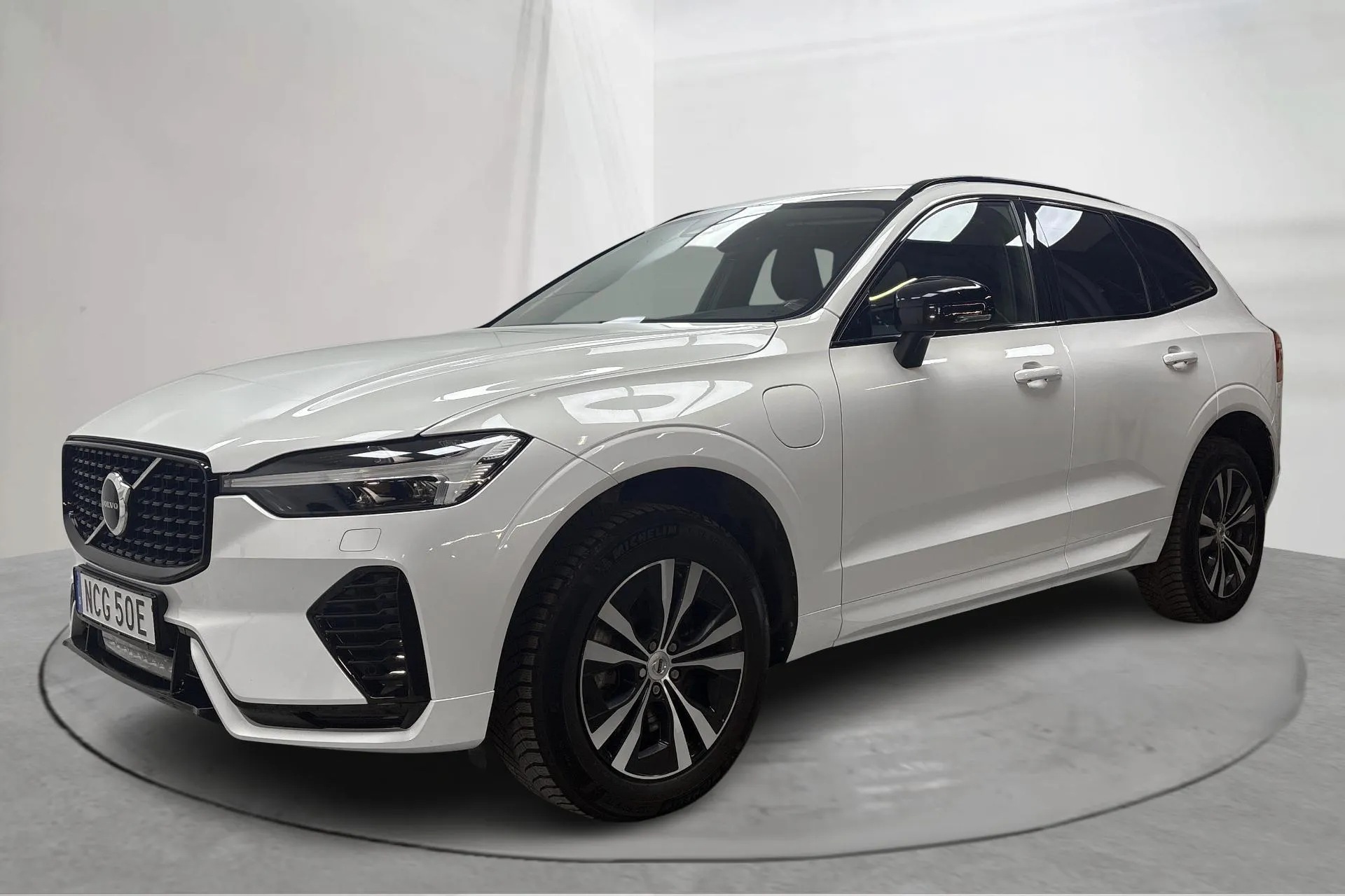Presentation photo 1 of 22: Volvo XC60 T6 AWD Recharge (350hk) - 68 550 km - Automatic - white - 2024
