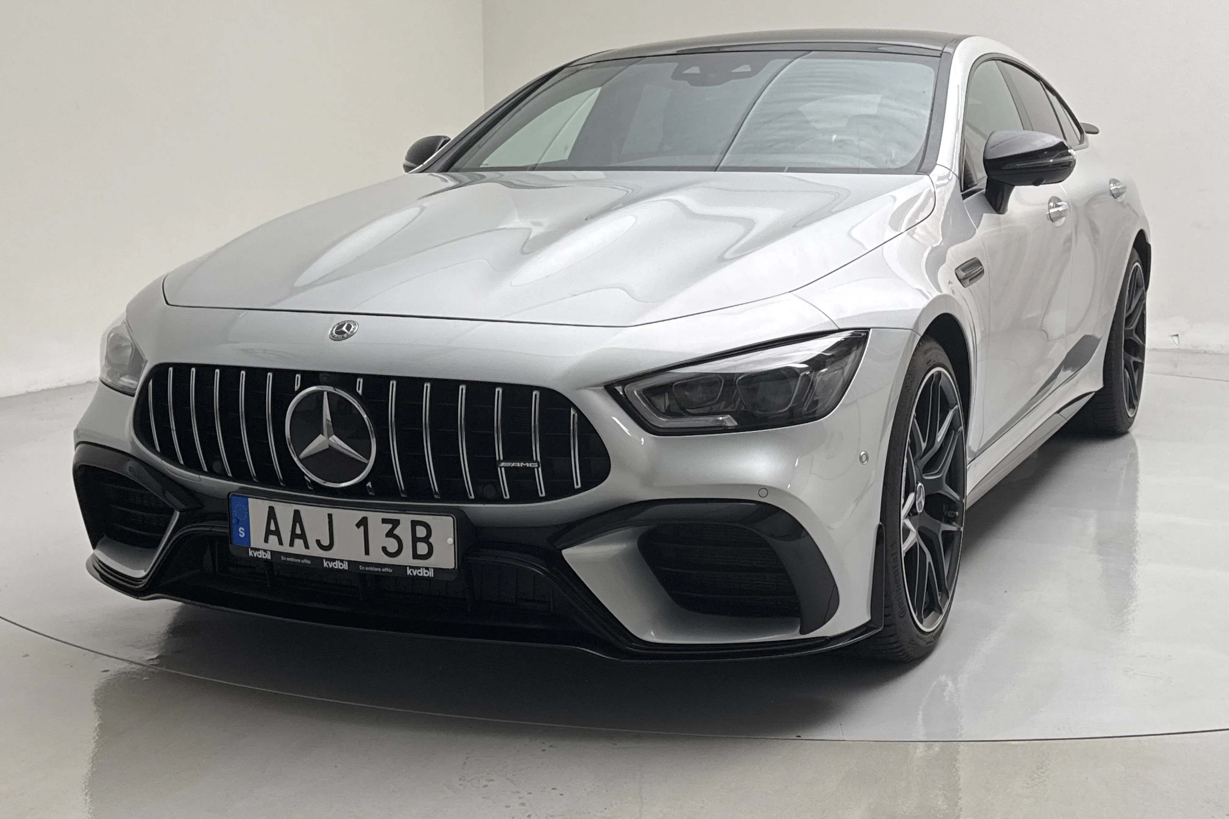 Presentation photo 1 of 21: Mercedes AMG GT 63 S 4MATIC 4dr Coupé C192 (639hk) - 46 820 km - Automatic - silver - 2020