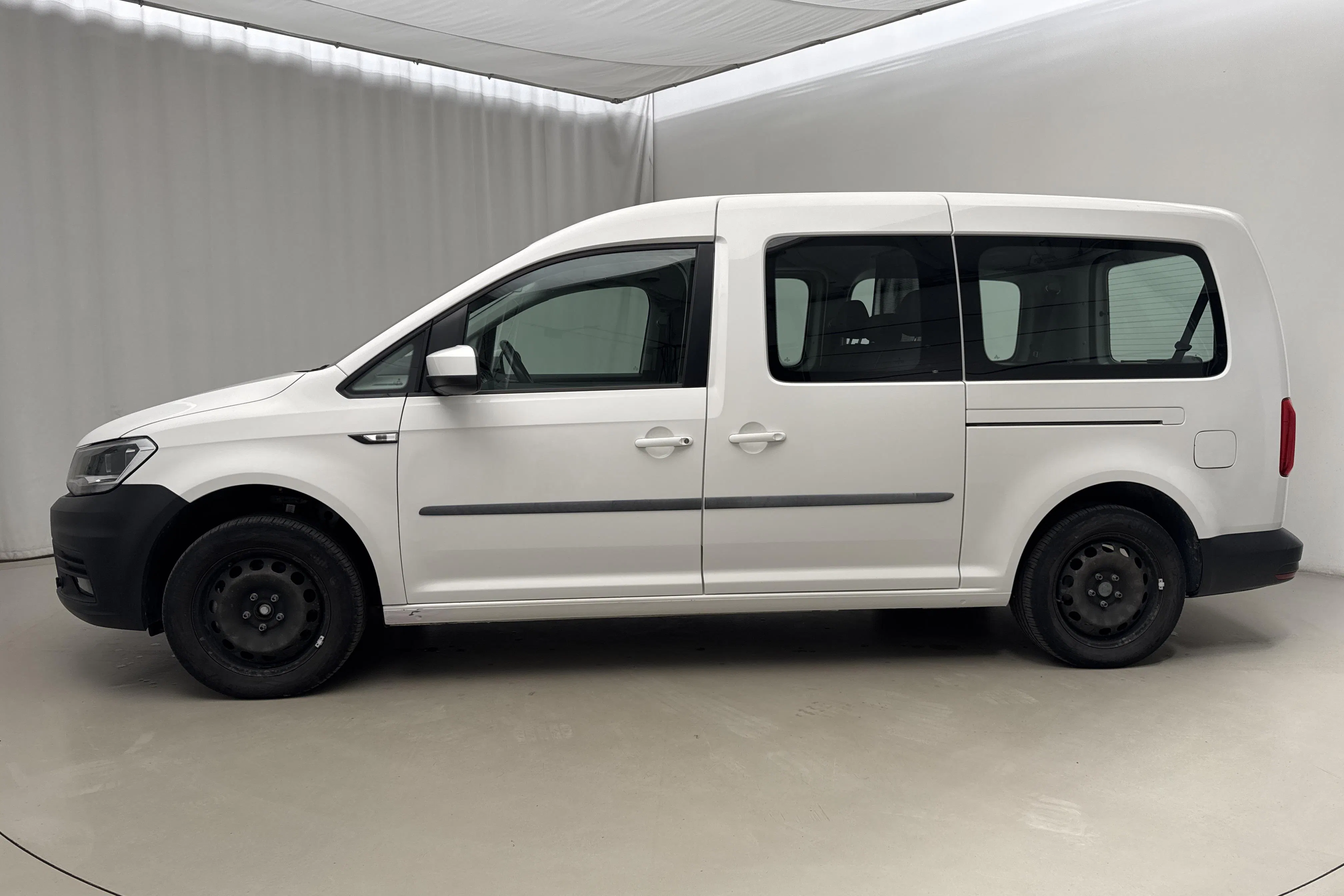 Presentation photo 2 of 19: VW e-Caddy ABT Maxi Skåp (110hk) - 19 360 km - Automatic - white - 2020