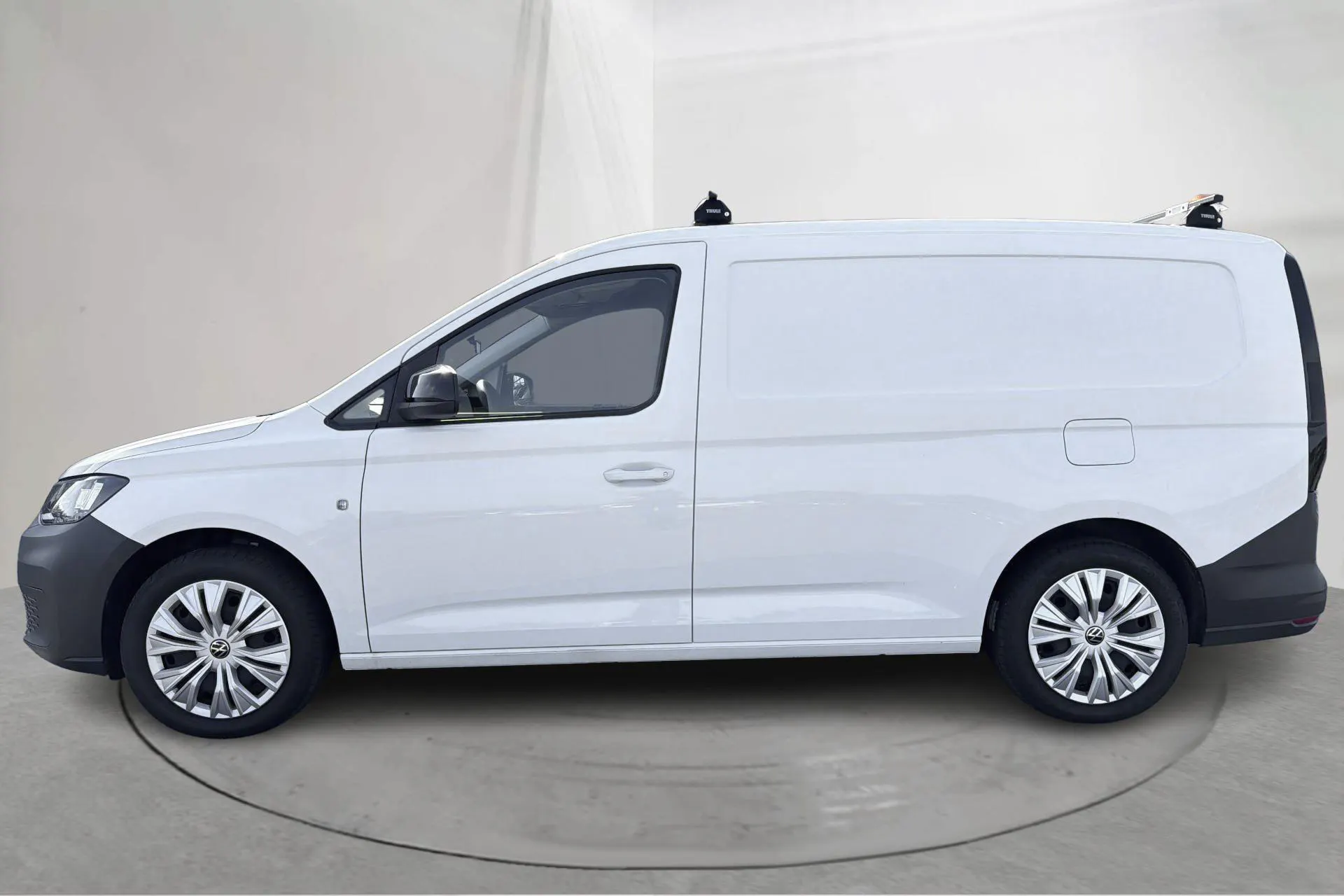 Presentation photo 2 of 18: VW Caddy Cargo 2.0 TDI Skåp 4MOTION (122hk) - 2 849 Scandinavian mile - Manual - white - 2023