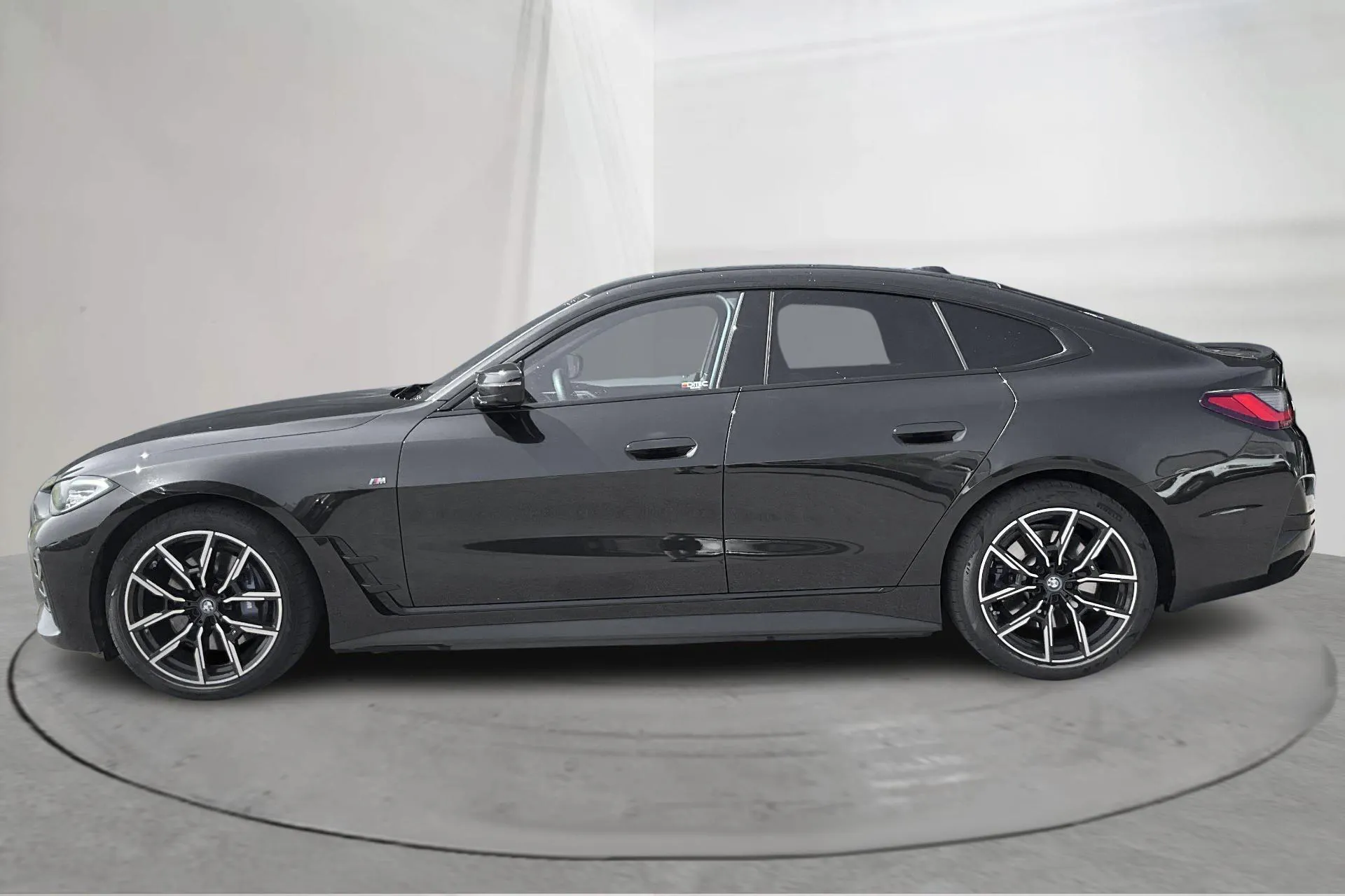 Presentation photo 2 of 21: BMW i4 M50 xDrive, G26 (544hk) - 114 720 km - Automatic - black - 2023