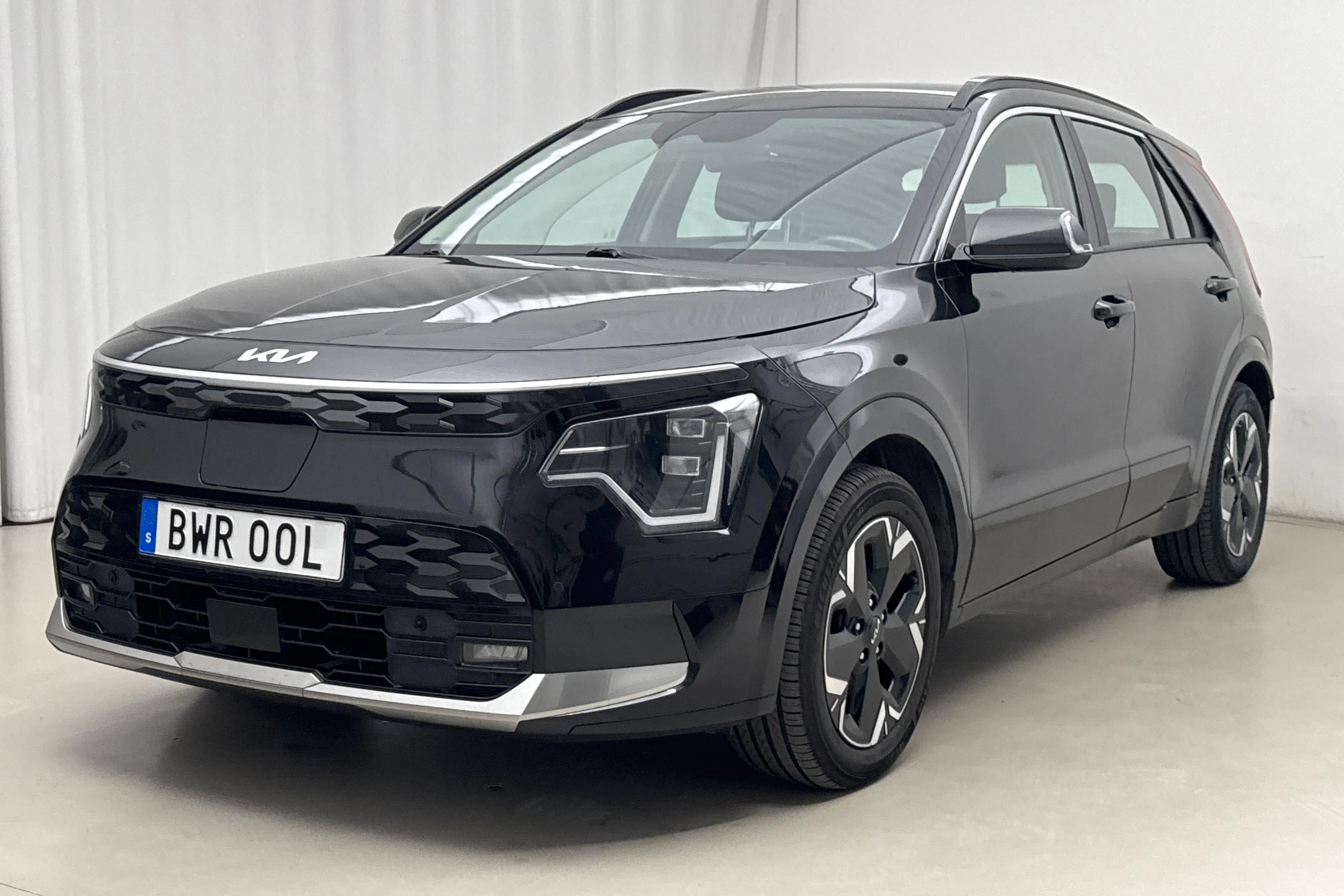 Presentation photo 1 of 20: KIA Niro EV 65kWh (204hk) - 113 070 km - Automatic - black - 2023