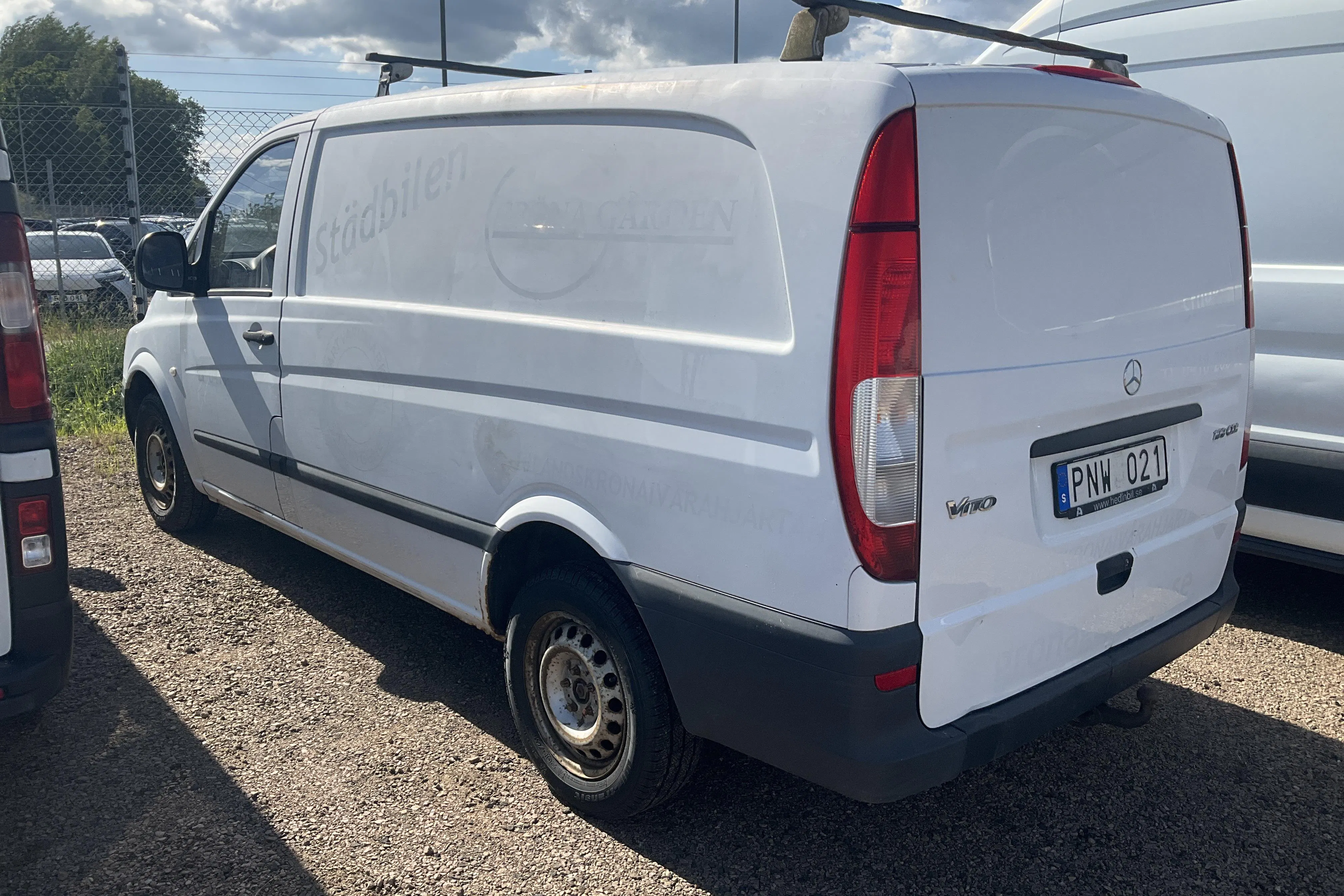 Presentation photo 2 of 11: Mercedes Vito 109 CDI Skåp W639 (88hk) - 154 550 km - Manual - white - 2007
