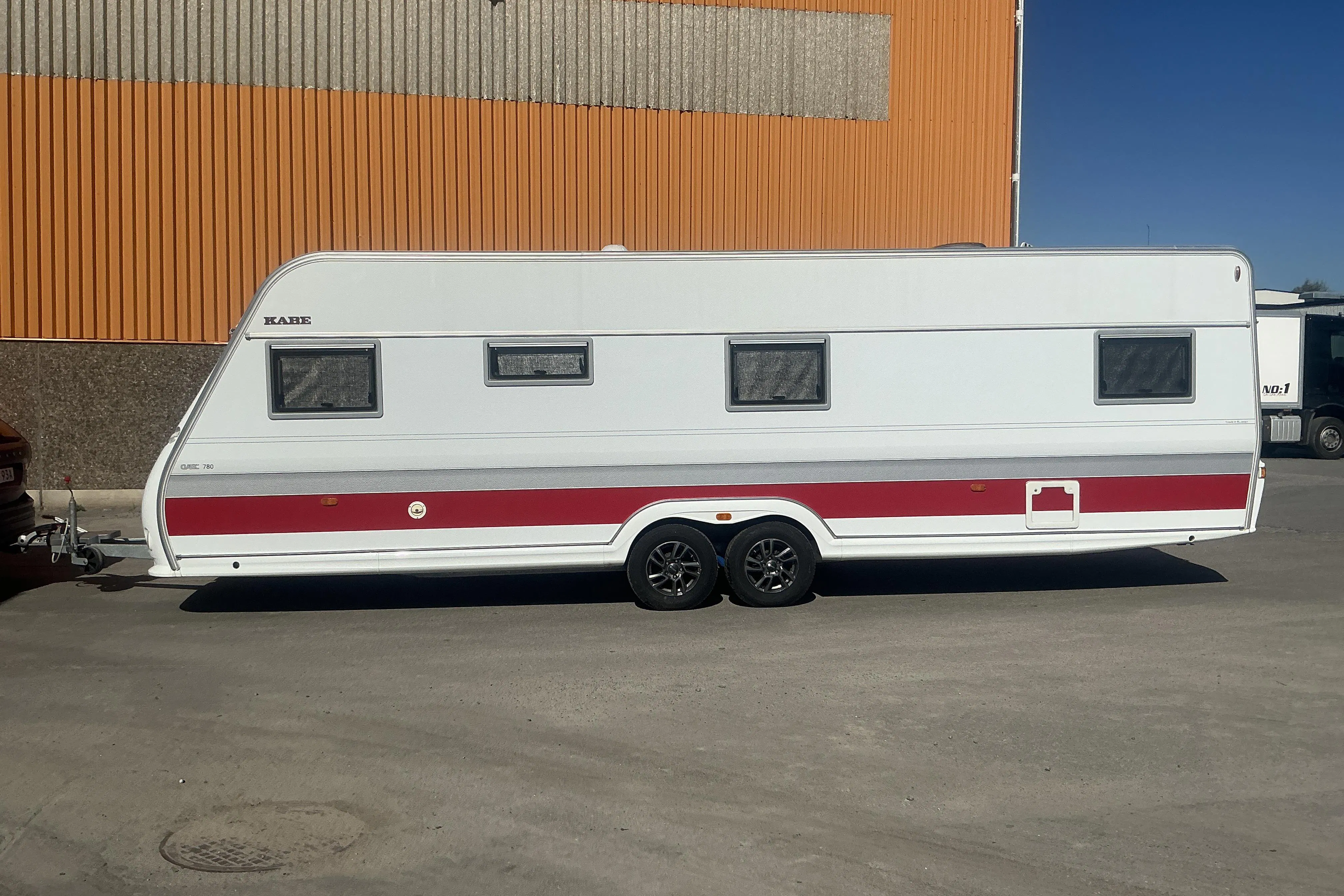 Presentation photo 2 of 32: KABE CLASSIC 780 DGDL KS Husvagn med förtält mm - 0 km - 2019