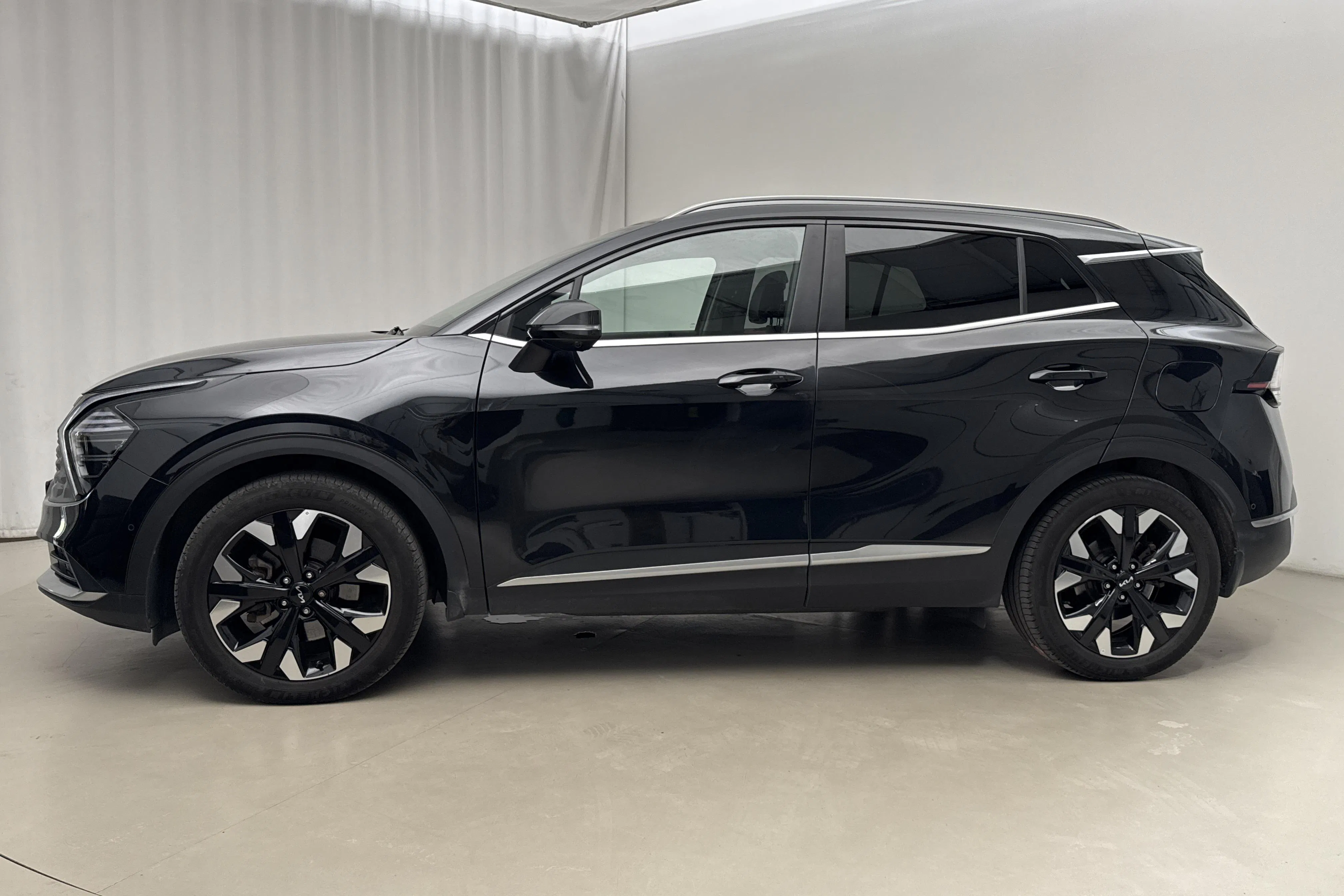 Presentation photo 2 of 18: KIA Sportage PHEV AWD (265hk) - 58 490 km - Automatic - black - 2023