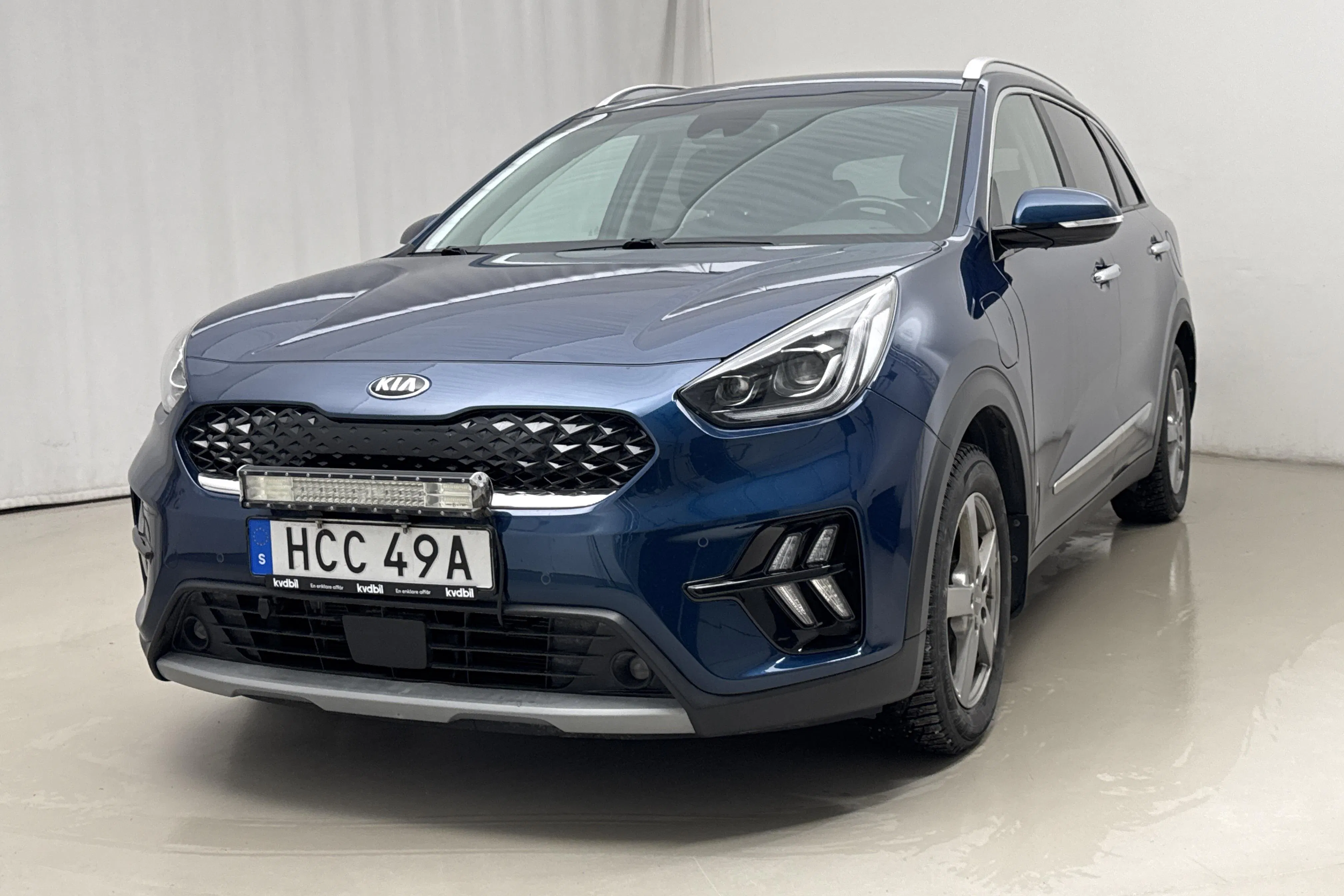 Presentationsfoto 1 av 21: KIA Niro Plug-in Hybrid 1.6 (141hk) - 11 487 mil - Automat - blå - 2020