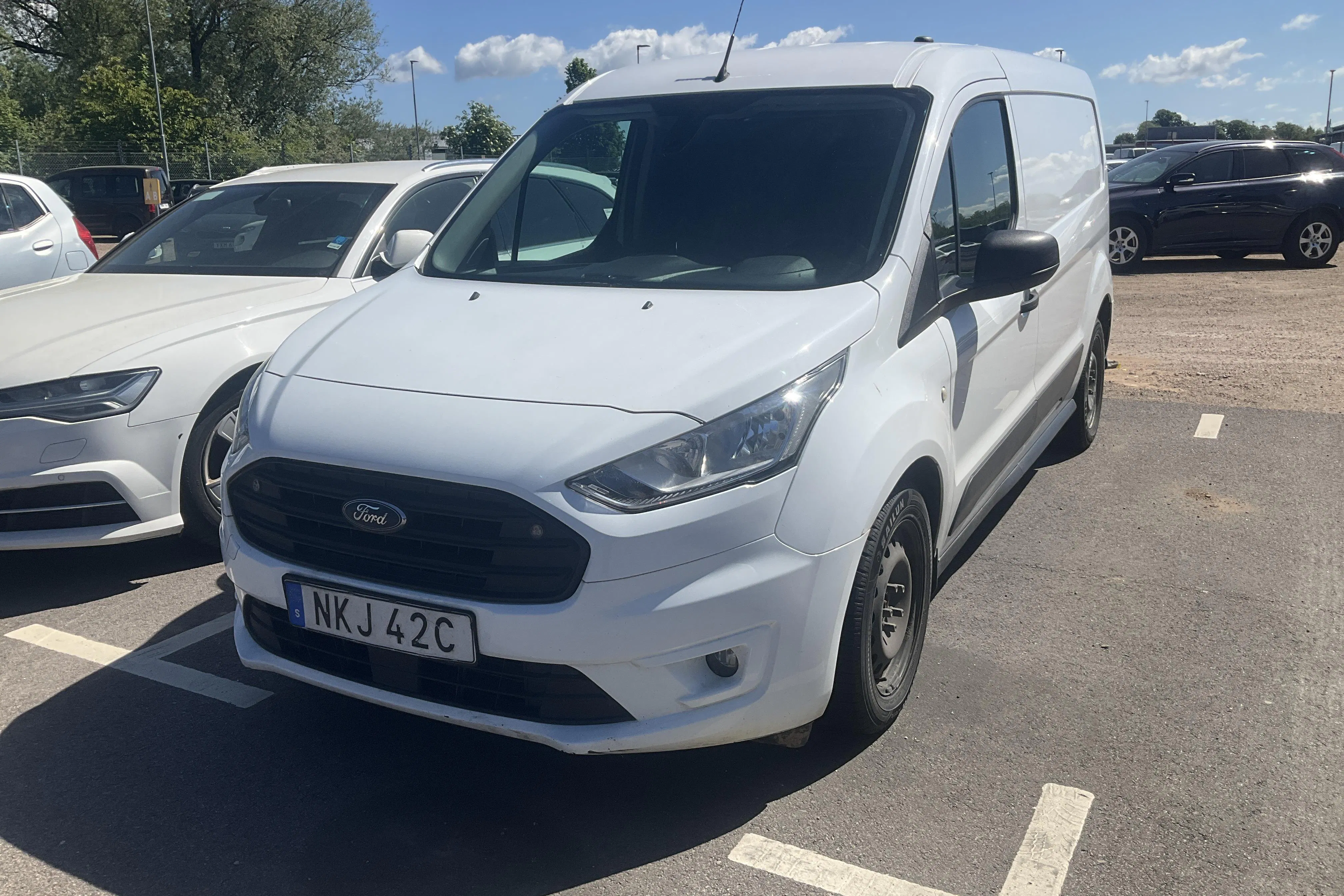 Presentation photo 1 of 15: Ford Transit Connect 1.5 TDCi (120hk) - 158 470 km - Automatic - white - 2019