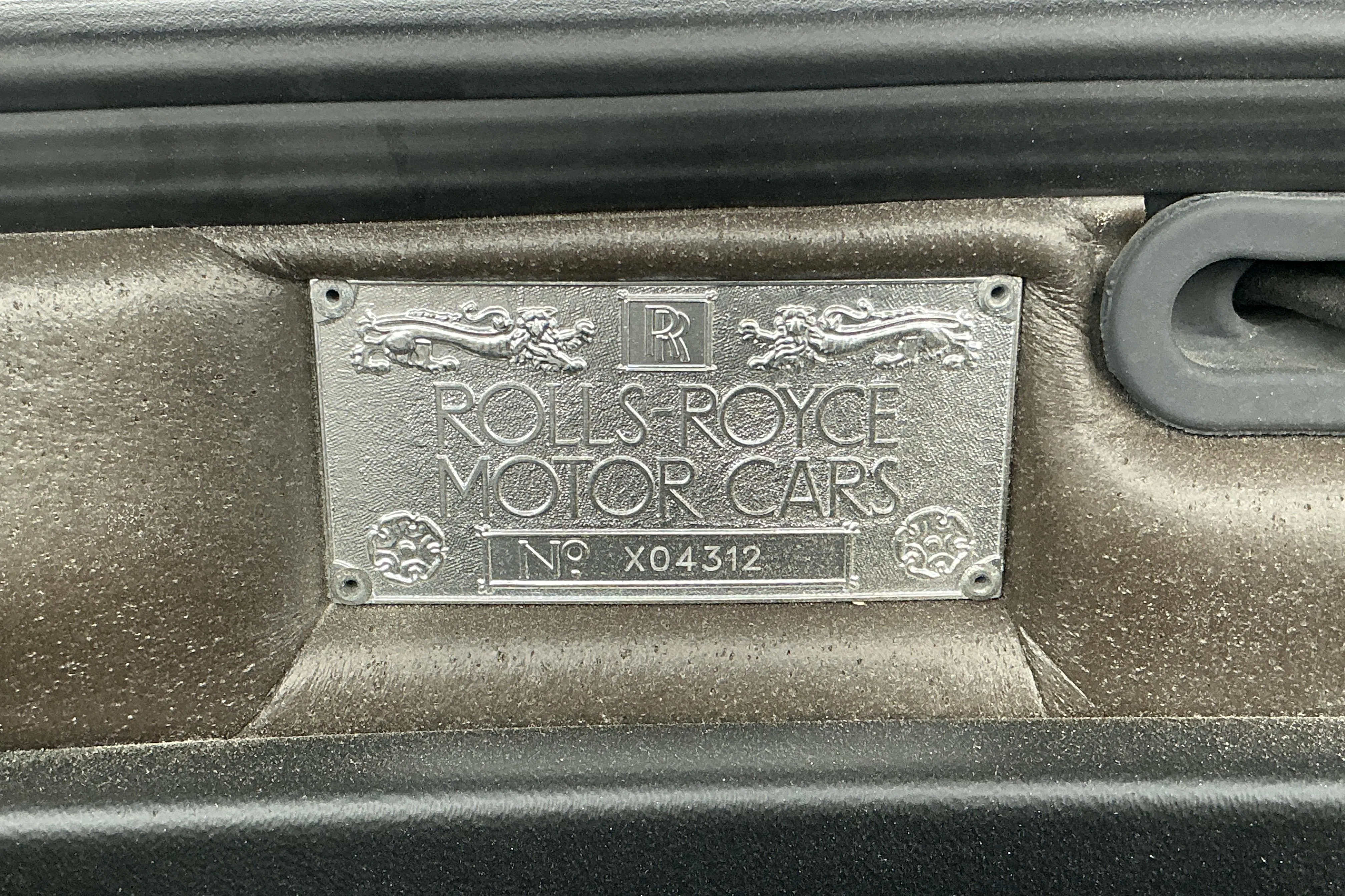 Presentation photo 28 of 28: Rolls Royce Silver Seraph 5.4 V12 (326hk) - 92 920 km - Automatic - silver - 2000