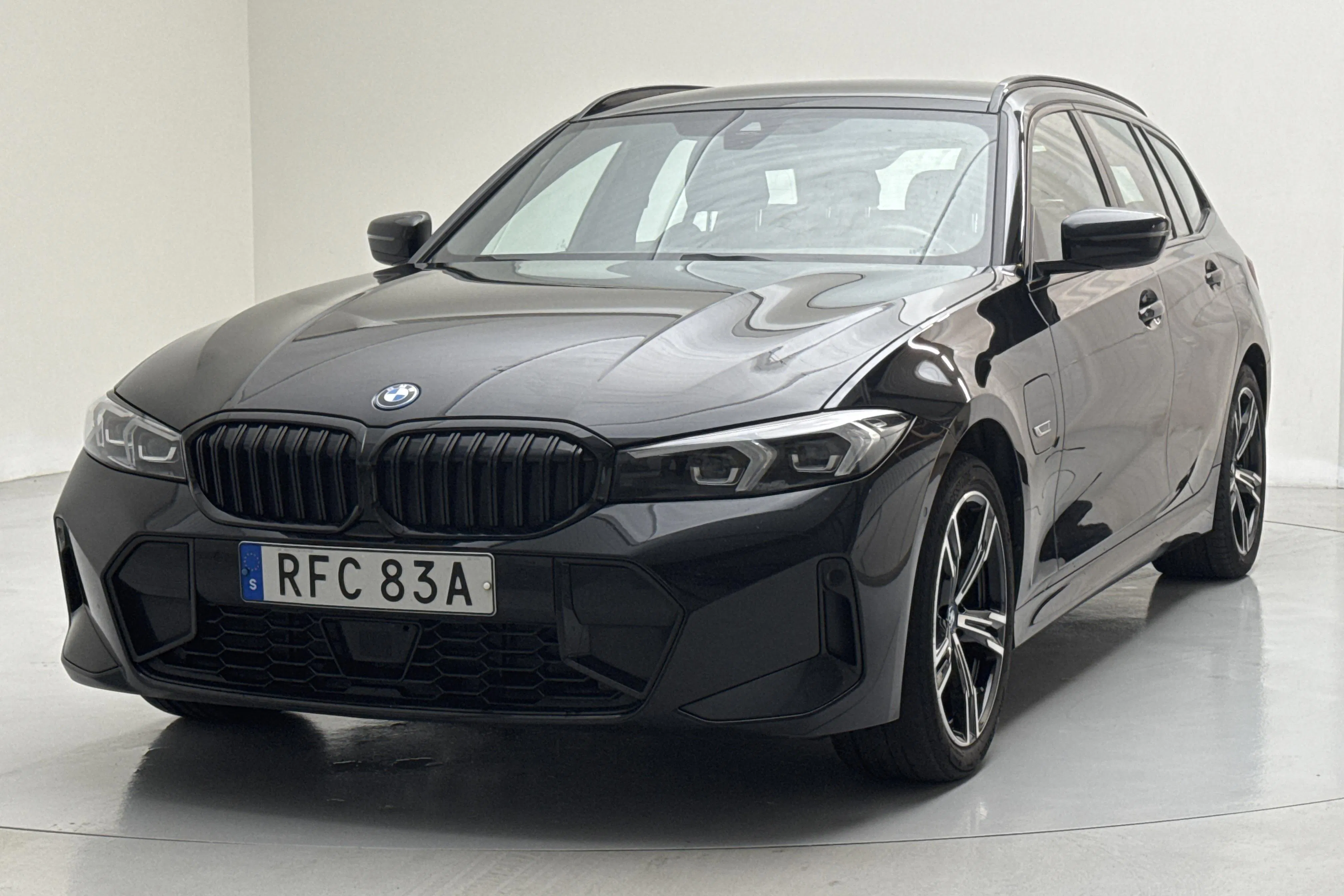 BMW 330e xDrive Touring LCI, G21 (292hk)