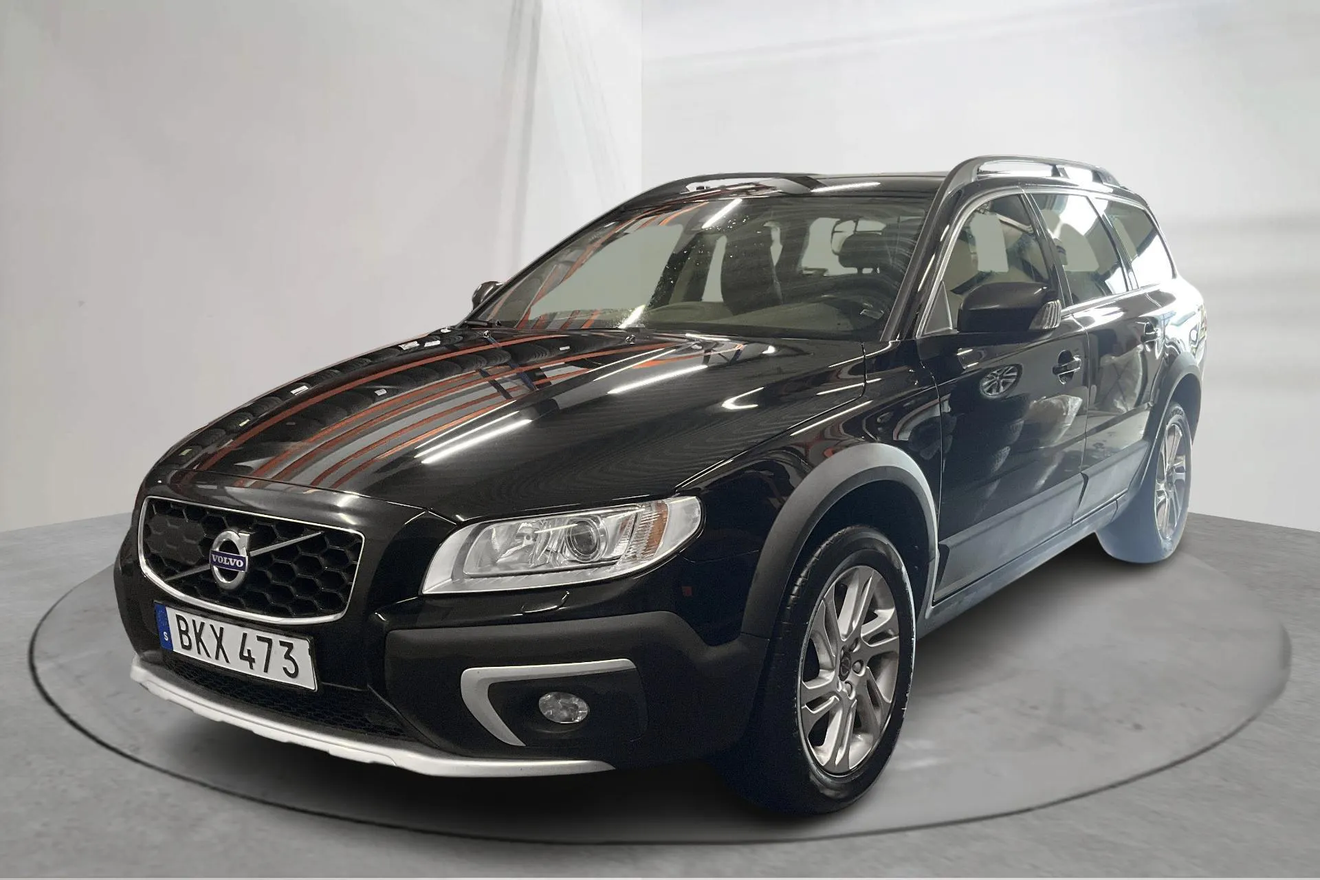 Presentation photo 1 of 15: Volvo XC70 II D4 AWD (181hk) - 261 500 km - Automatic - black - 2016