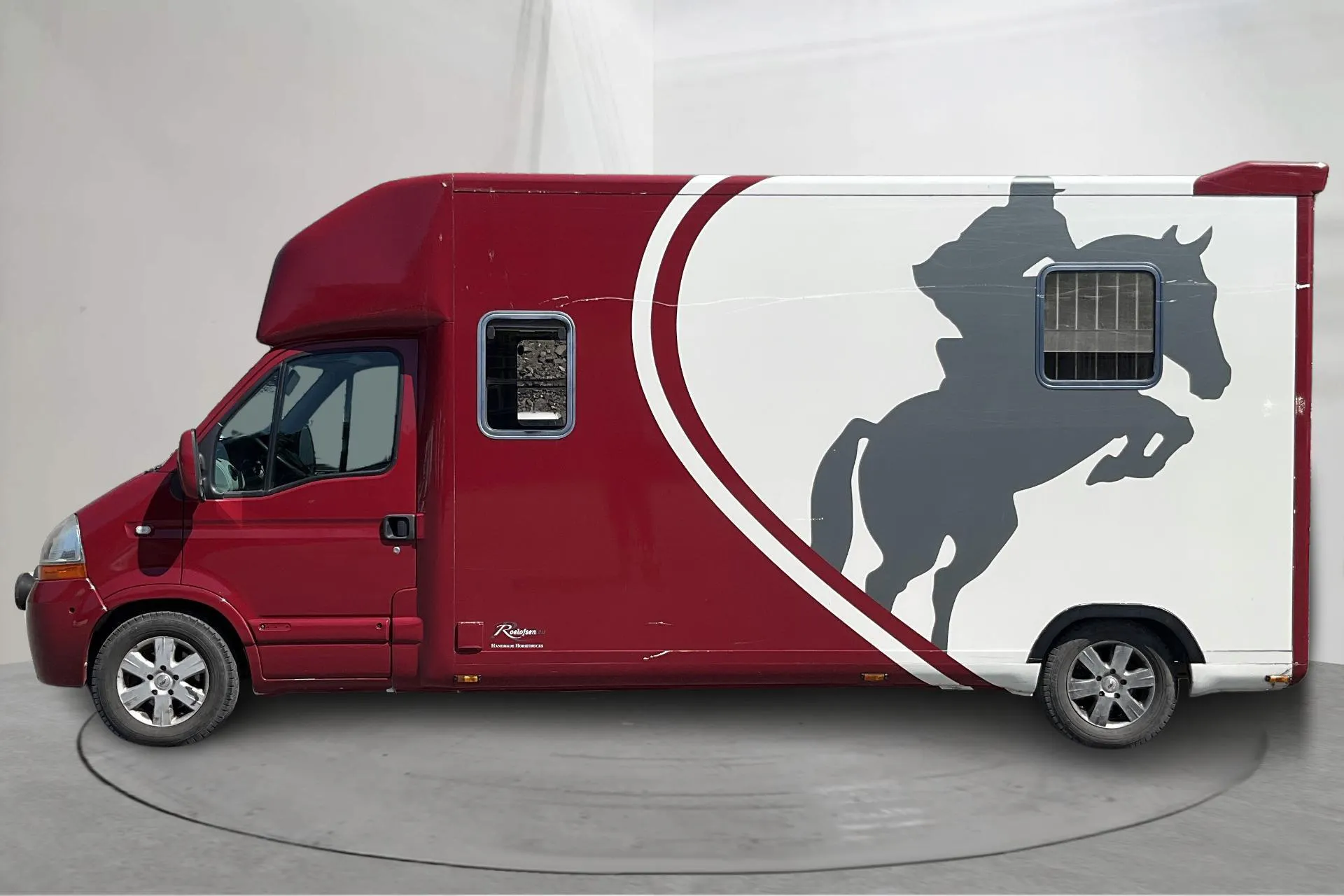 Presentationsfoto 2 av 18: Renault Master 2.5 dCi (120hk) Roelofsen HORSE TRUCKS - 22 025 mil - Manuell - 2008