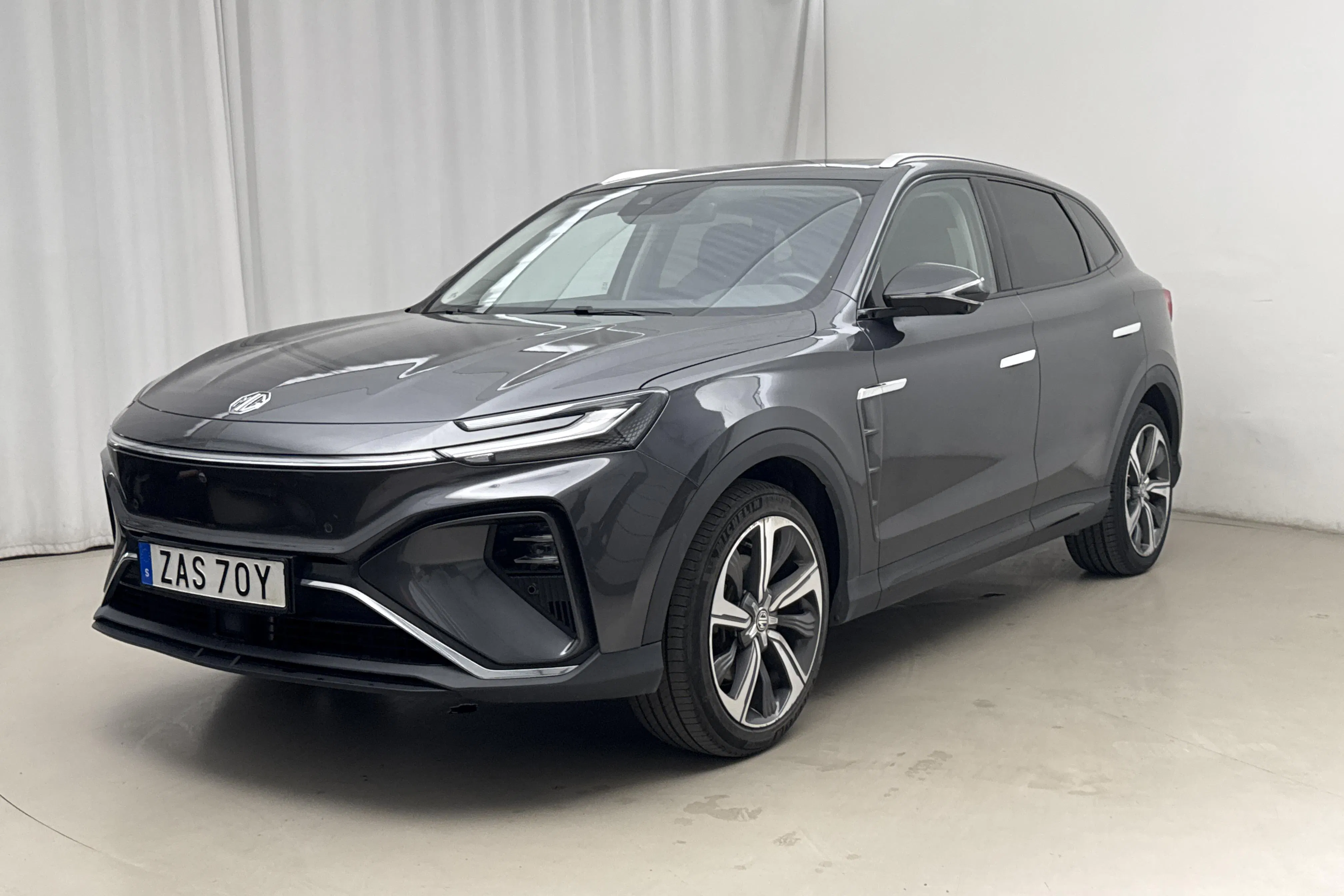 Presentationsfoto 1 av 21: MG Marvel R (180hk) - 11 140 mil - Automat - grå - 2022
