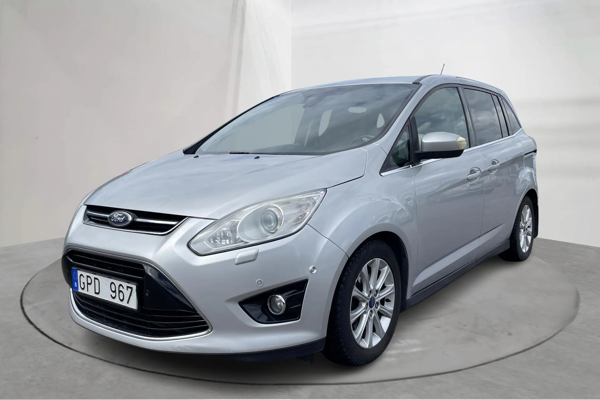Presentationsfoto 1 av 17: Ford Grand C-MAX 1.6 TDCi (115hk) - 25 803 mil - Manuell - grå - 2011