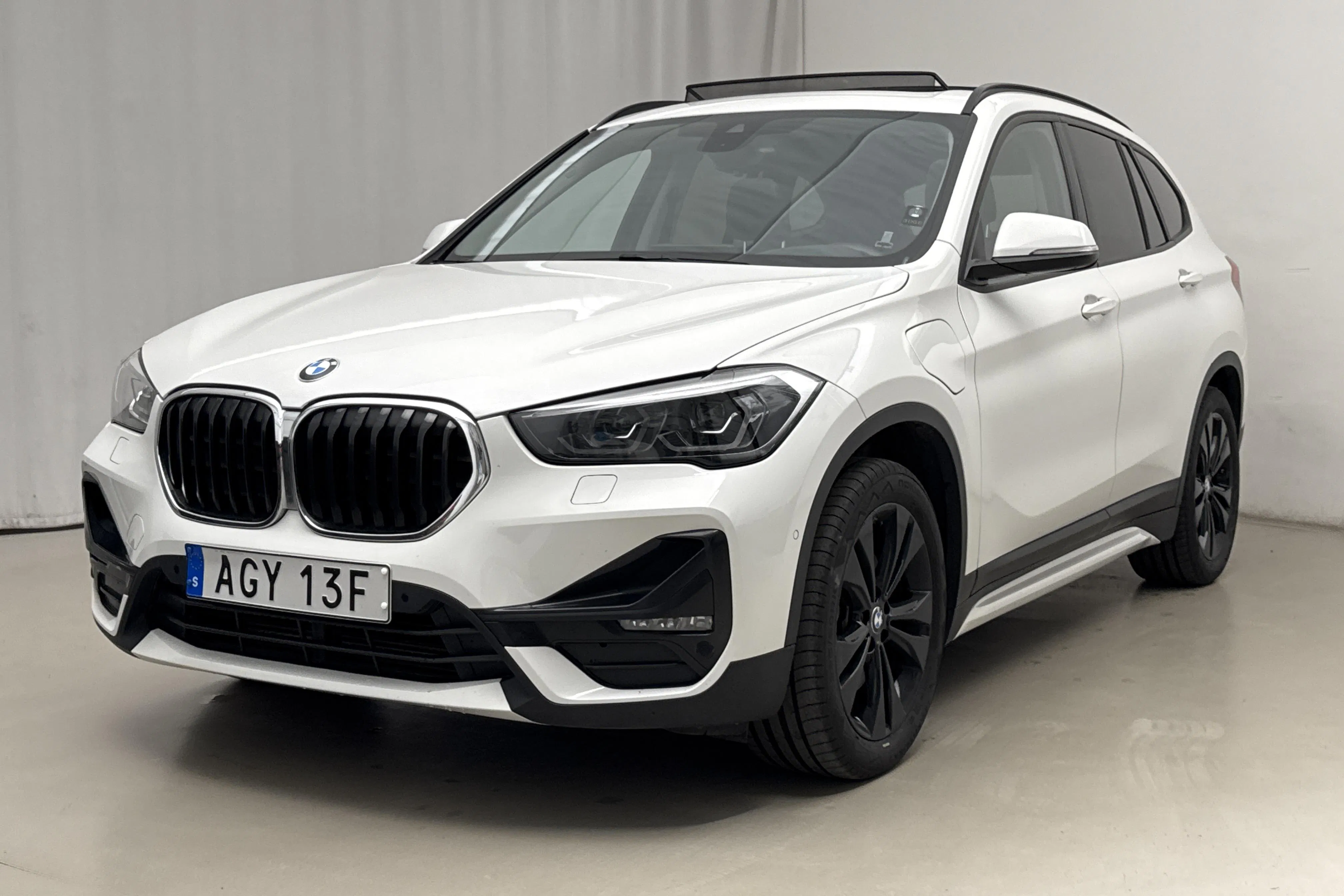 BMW X1 xDrive25e 9,7kWh LCI, F48 (220hk)