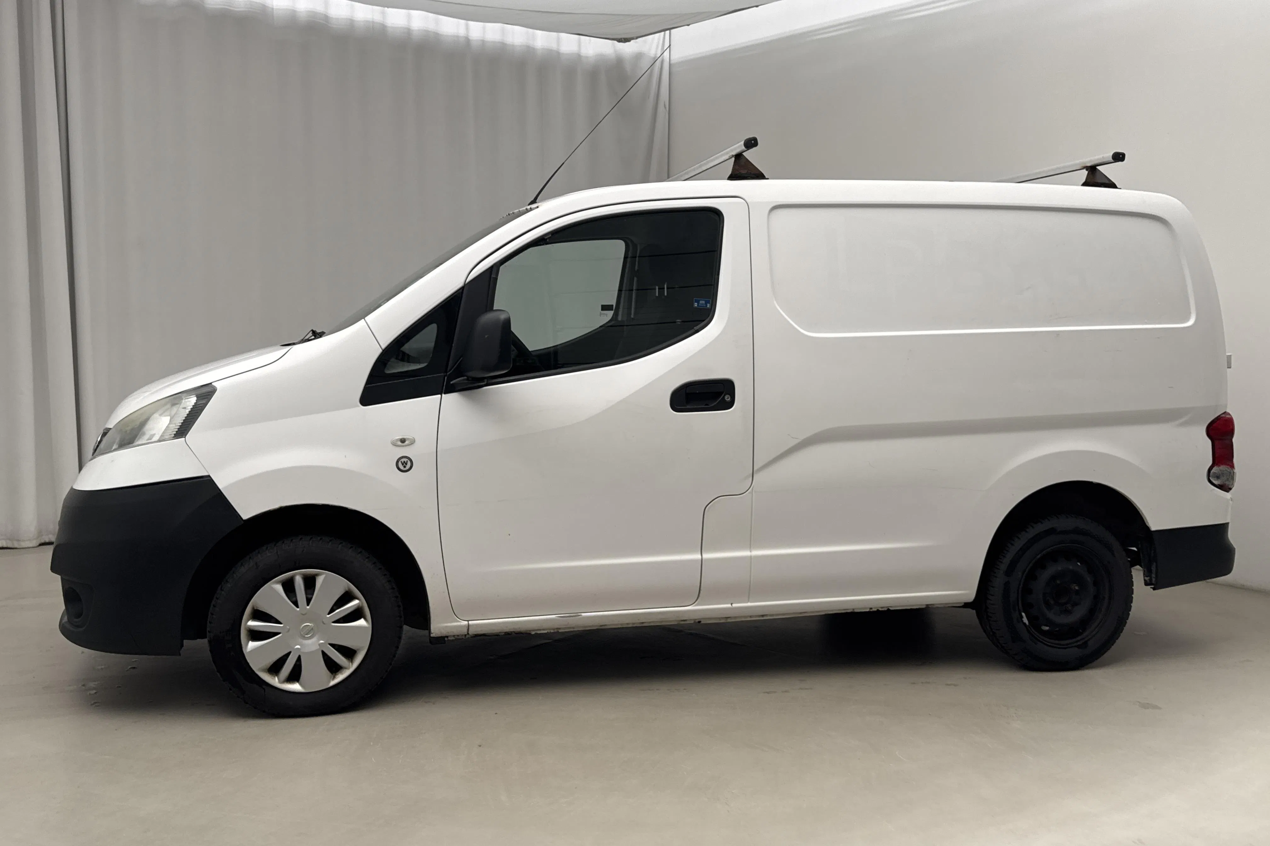 Presentationsfoto 2 av 13: Nissan NV200 1.5 dCi Skåp (90hk) - 22 220 mil - Manuell - vit - 2015