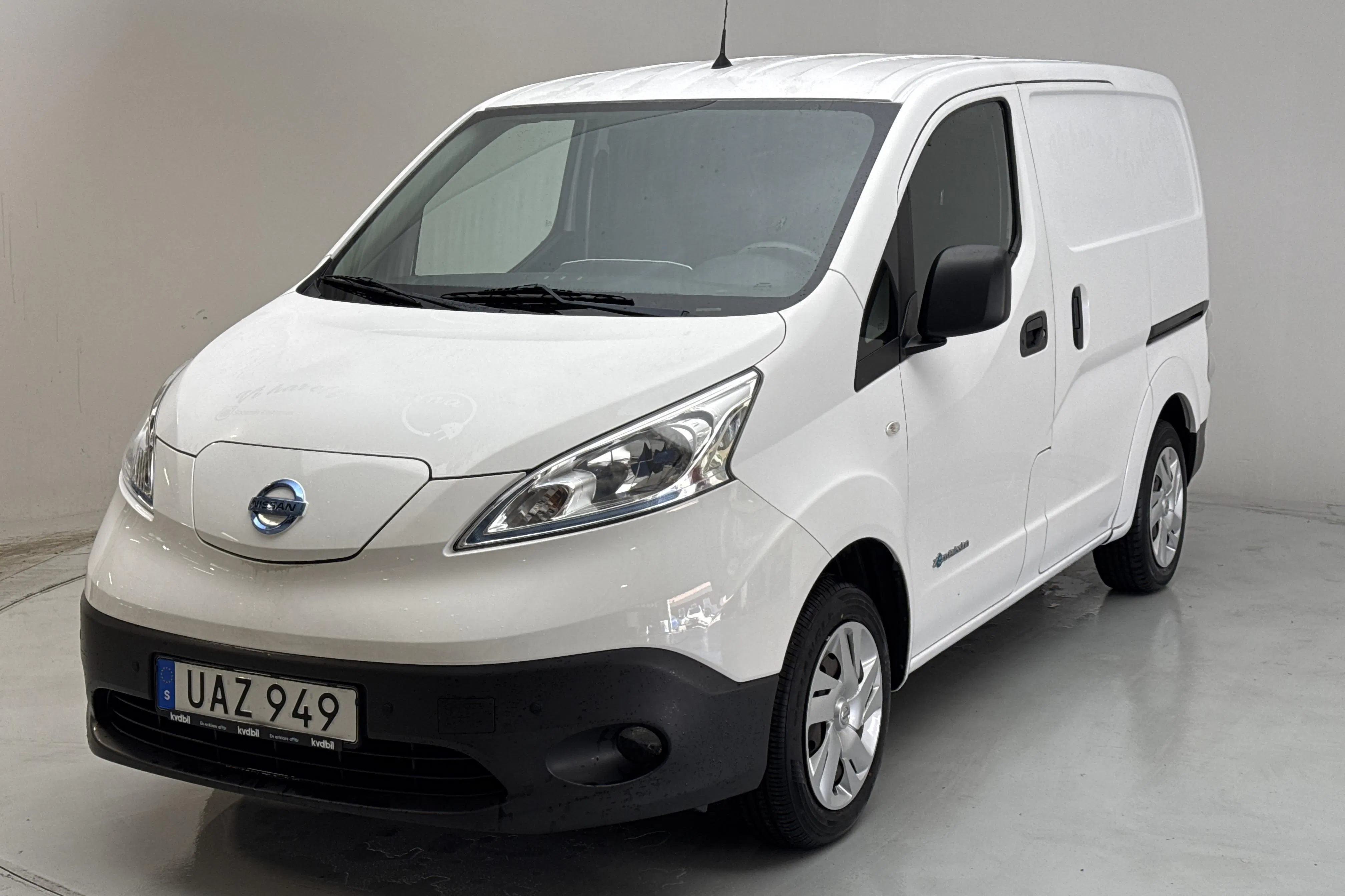 Presentation photo 1 of 13: Nissan e-NV200 40kWh (109hk) - 49 590 km - Automatic - white - 2018