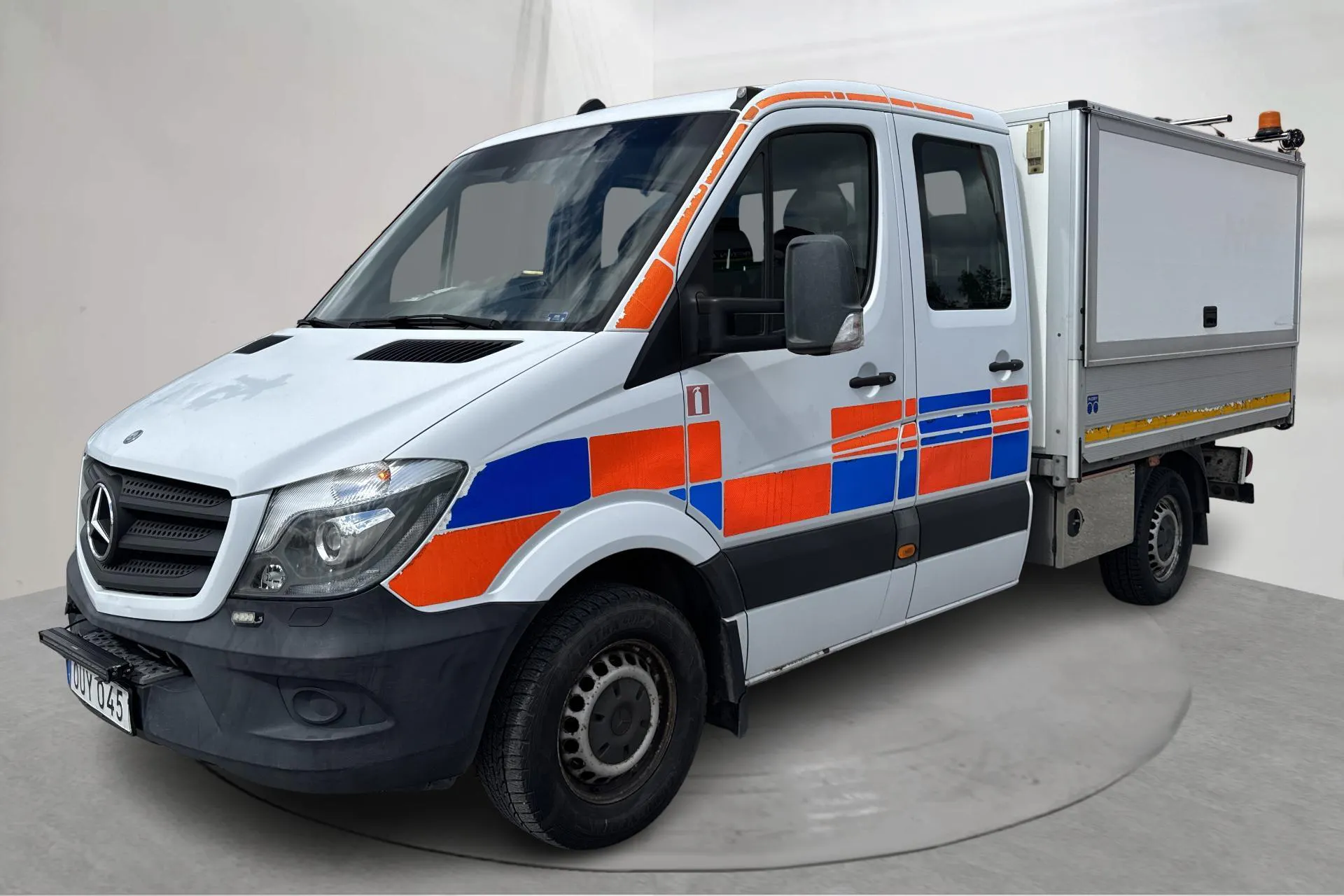 Presentationsfoto 1 av 16: Mercedes Sprinter 316 CDI Pickup/Chassi (163hk) - 23 565 mil - Automat - vit - 2015
