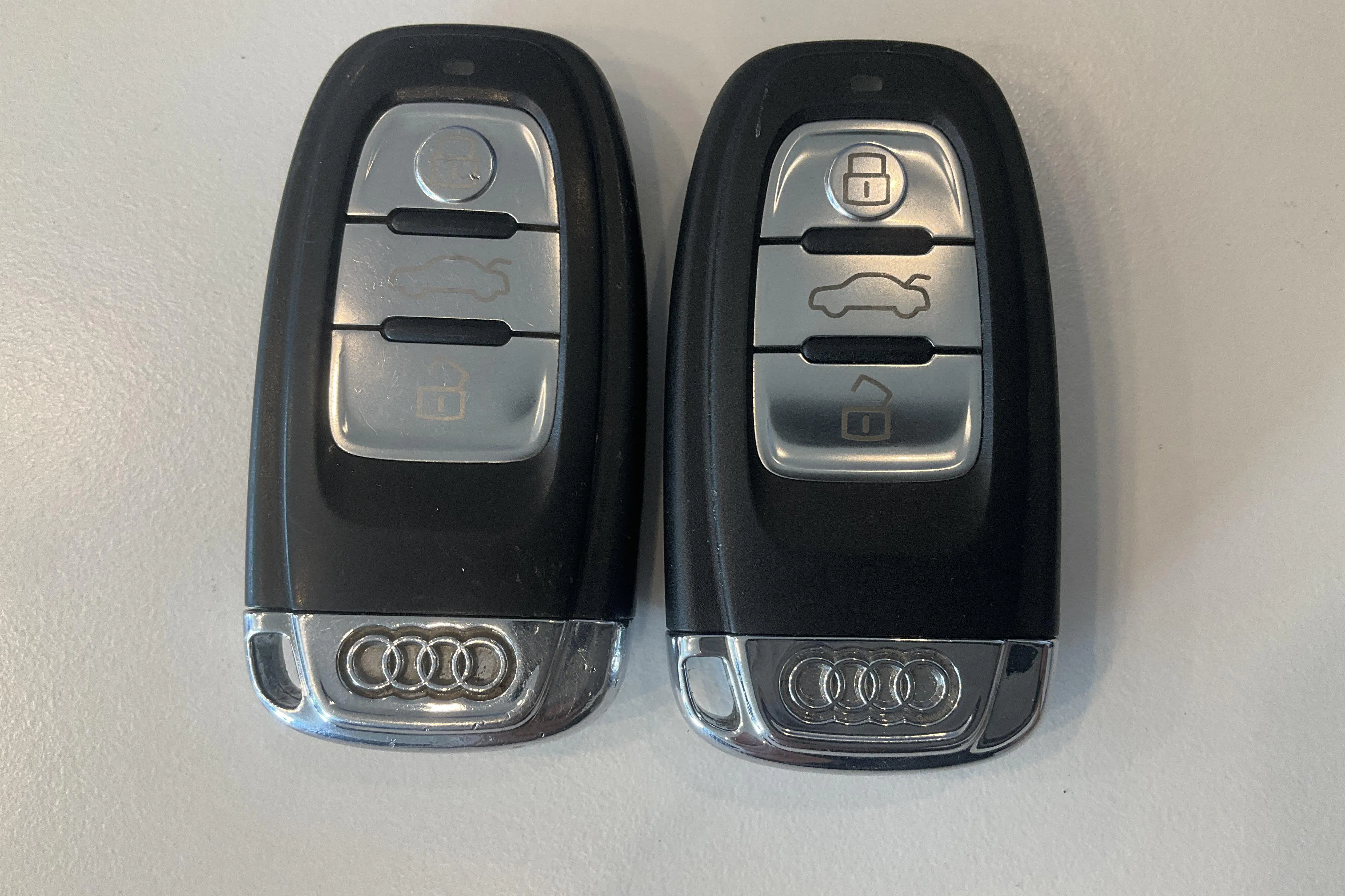 Presentationsfoto 15 av 15: Audi A5 3.0 TDI quattro (240hk) - 23 524 mil - Manuell - röd - 2009