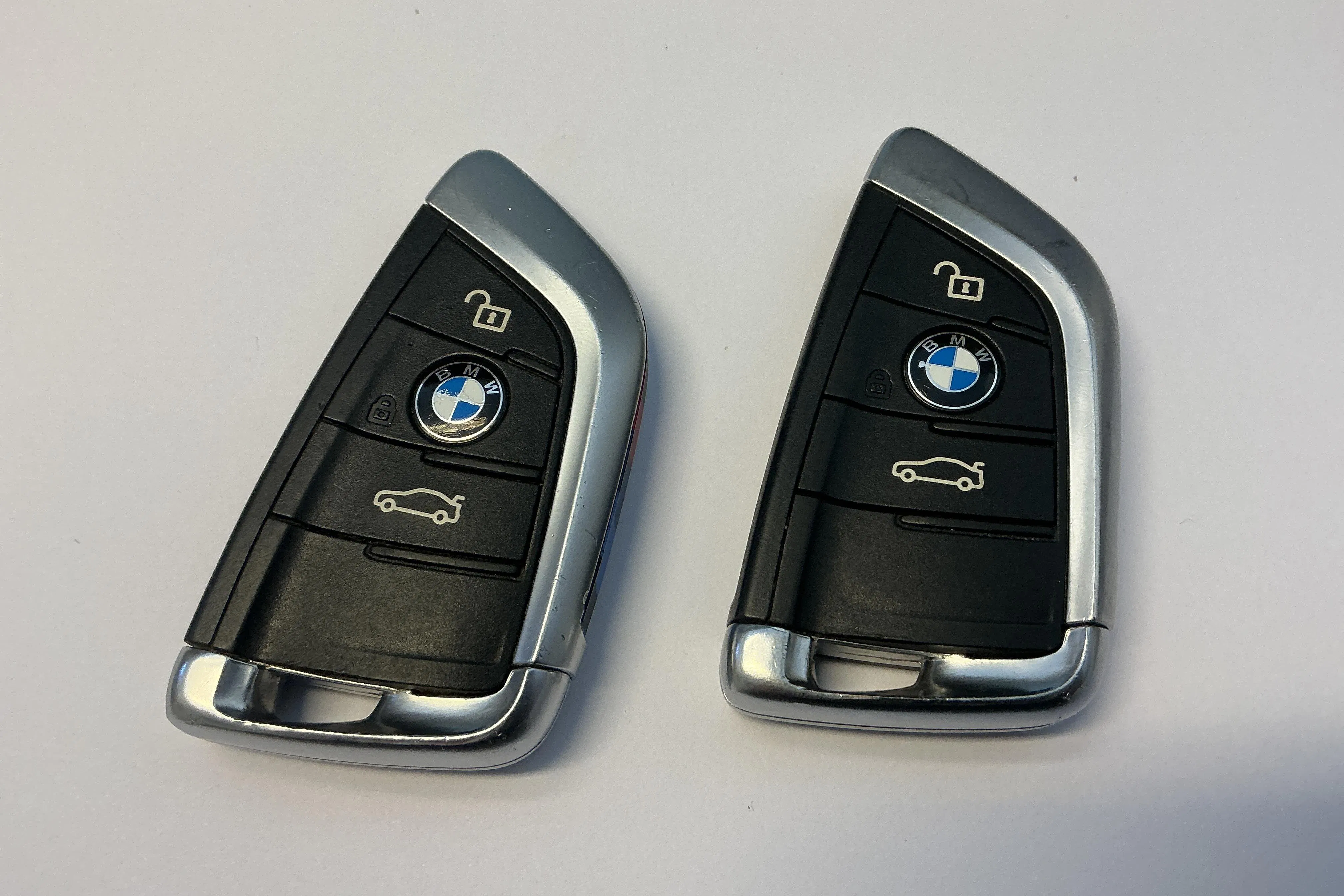 Presentationsfoto 19 av 19: BMW X5 xDrive40e, F15 (313hk) - 12 798 mil - Automat - silver - 2017
