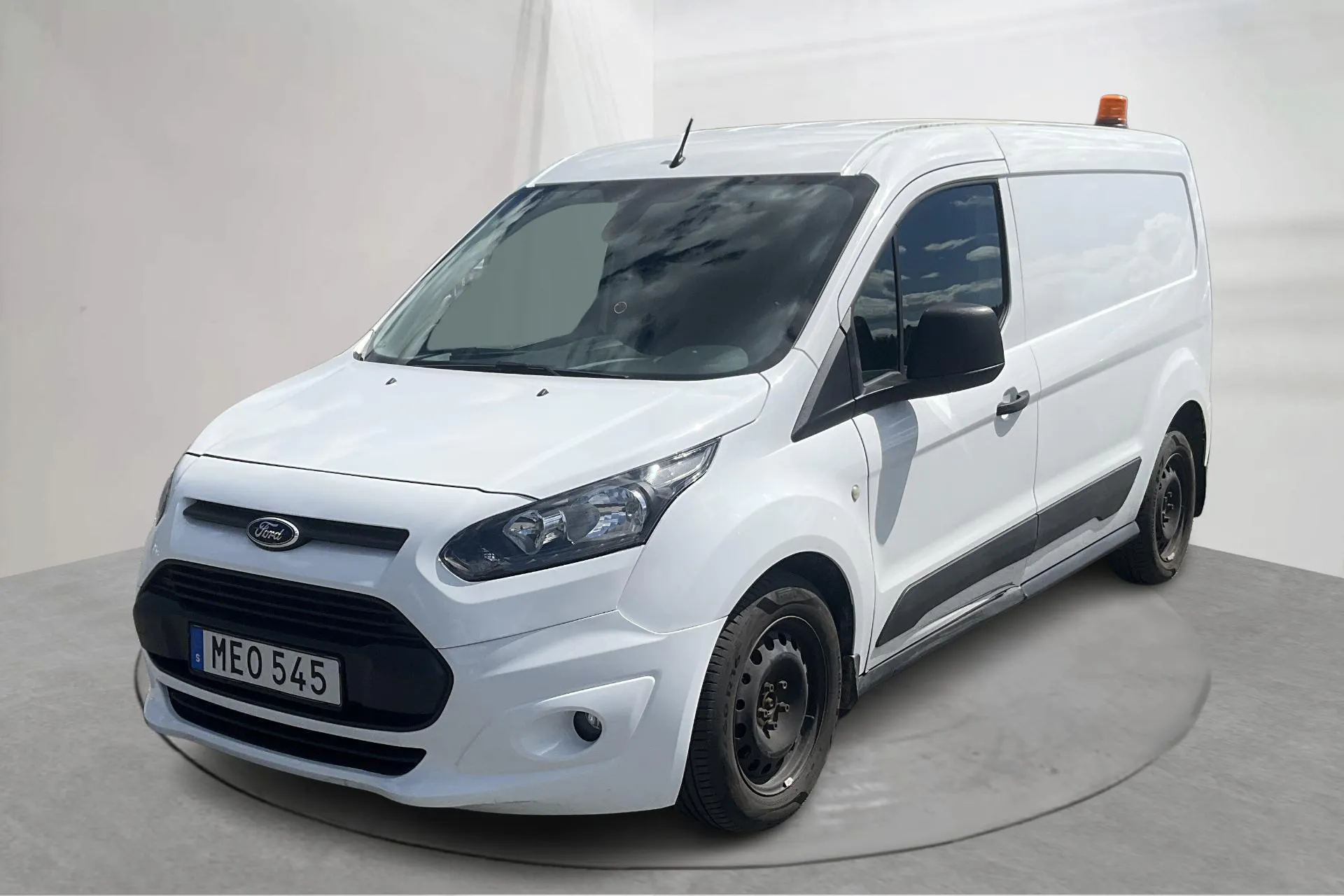 Presentationsfoto 1 av 13: Ford Transit Connect 1.6 TDCi (95hk) - 10 617 mil - Manuell - vit - 2016