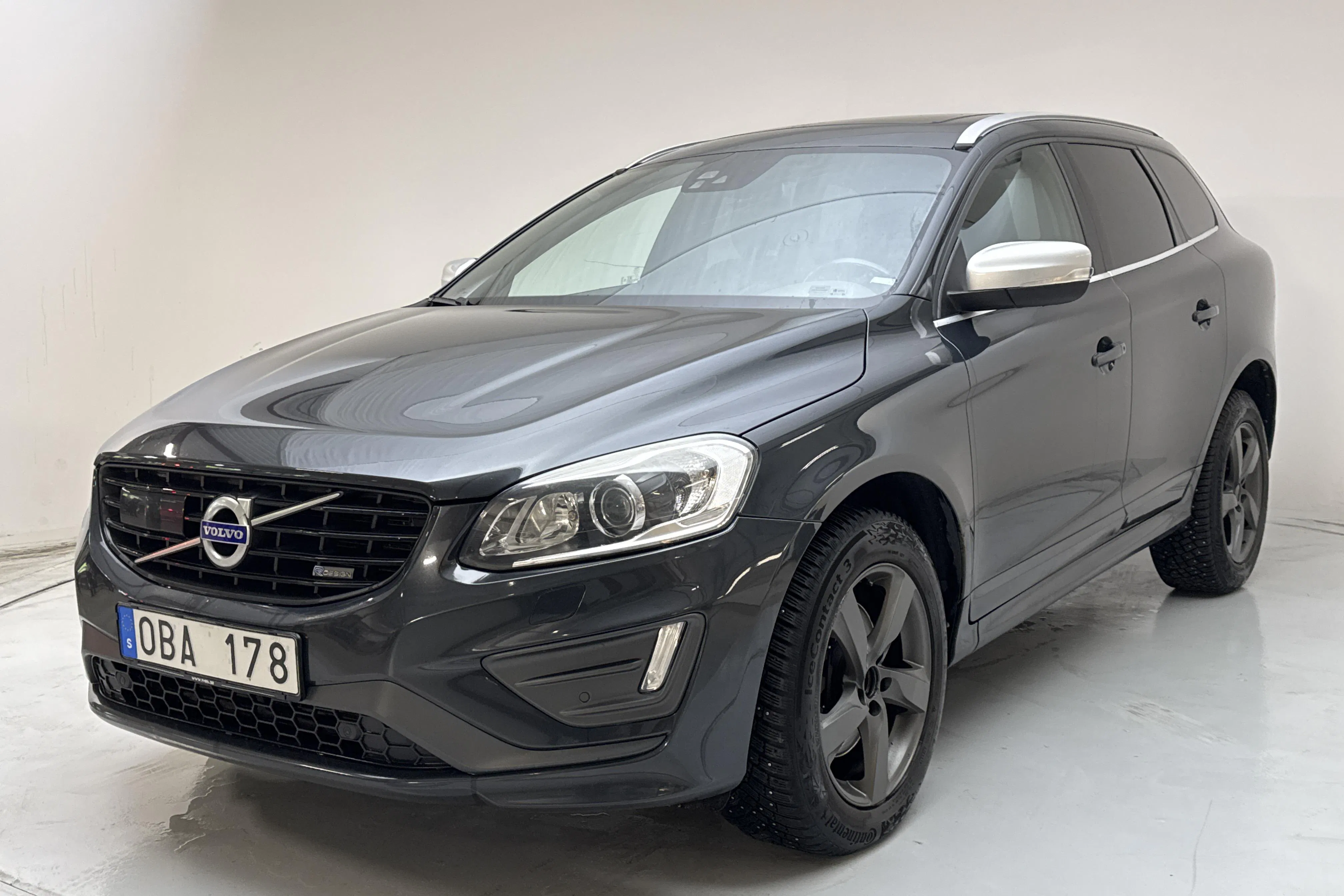Presentation photo 1 of 15: Volvo XC60 D4 AWD (163hk) - 214 180 km - Automatic - gray - 2014