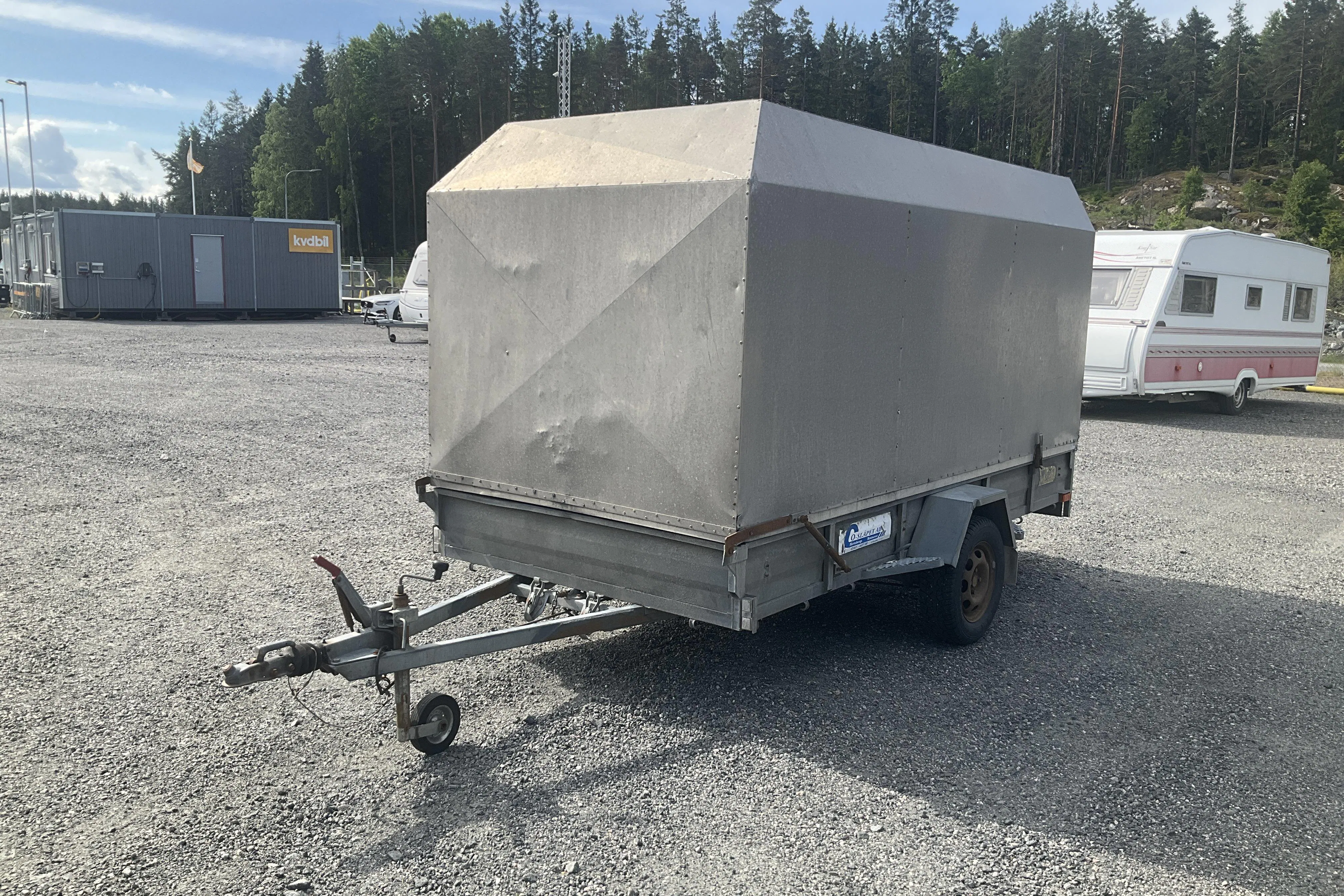 Presentation photo 1 of 9: CO-SLÄPET 1000 SAT Kåpsläpvagn Släpvagn - 0 km - Light Grey - 2004