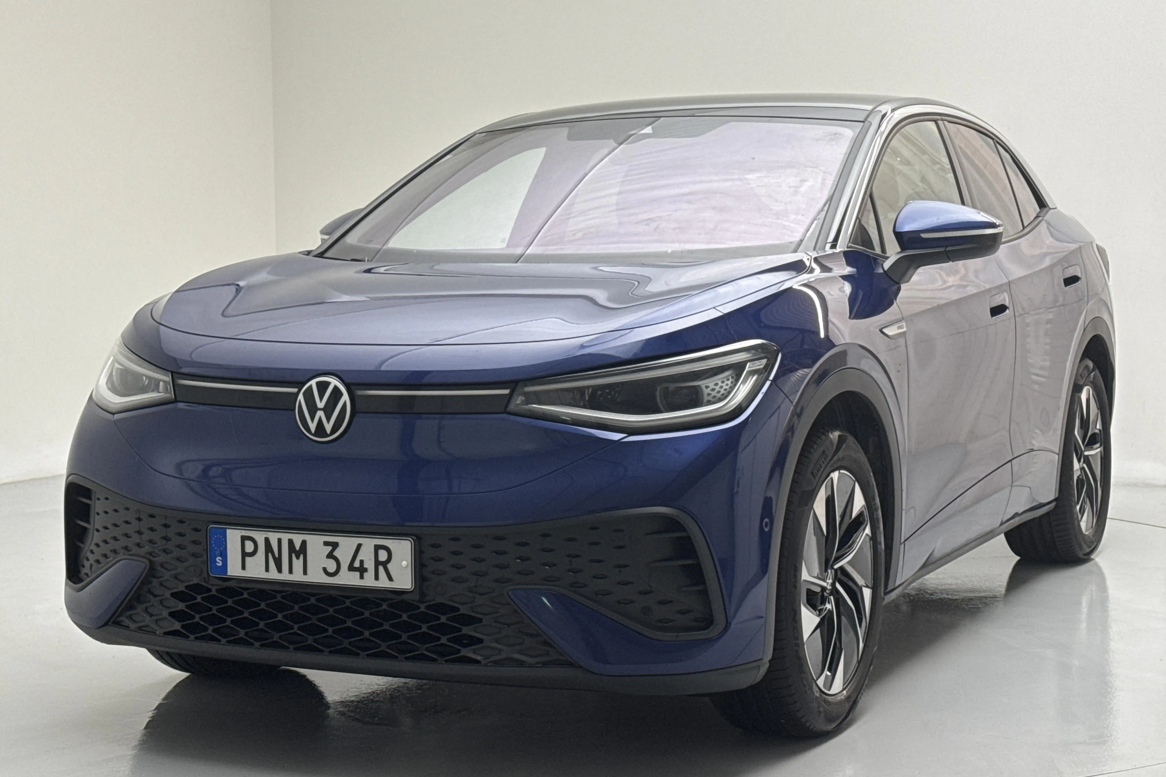 Presentation photo 1 of 19: VW ID.5 77kWh (204hk) - 112 490 km - Automatic - blue - 2023